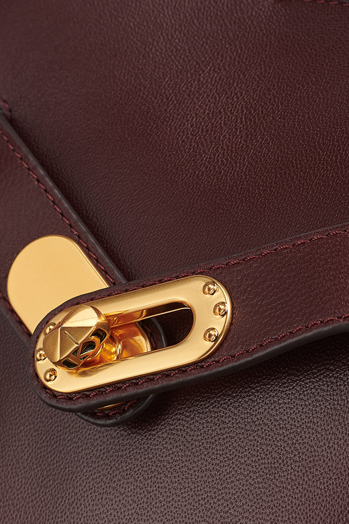 BRIDGEHAMPTON LEATHER SMALL CROSSBODY BAG VIEW 6