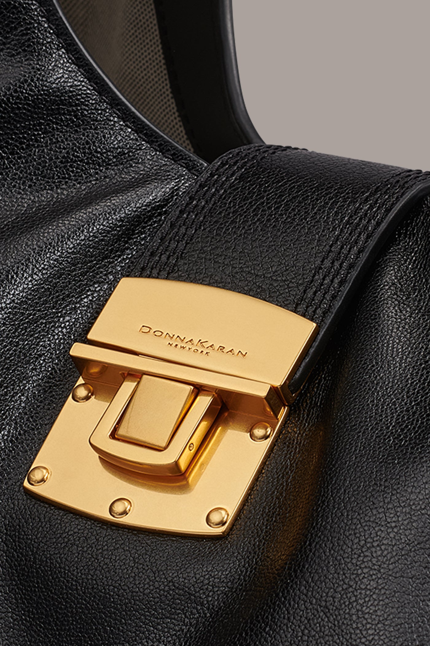 LENO LEATHER TOTE VIEW 4
