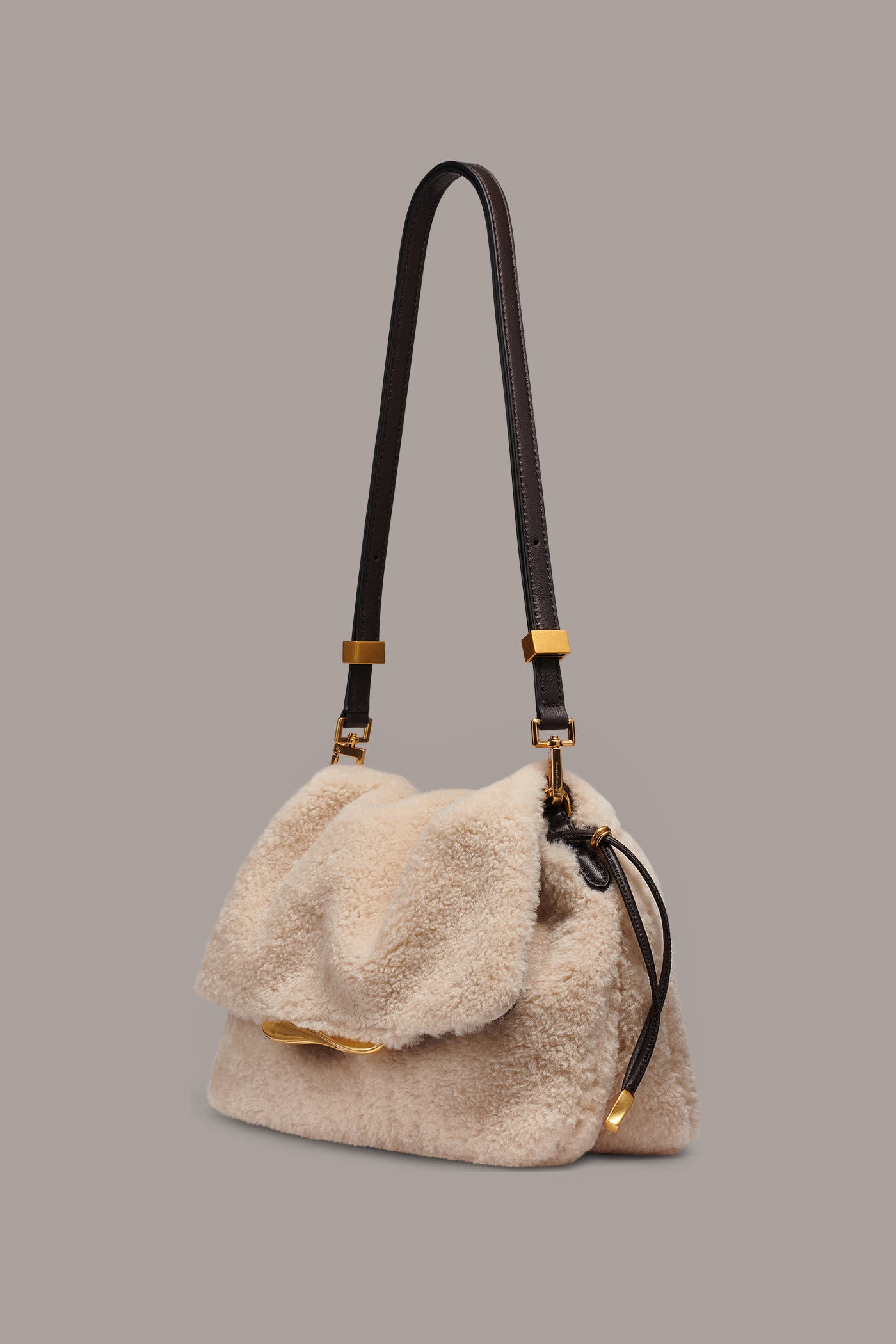 MOHAIR SHOULDER BAG (alternate view)