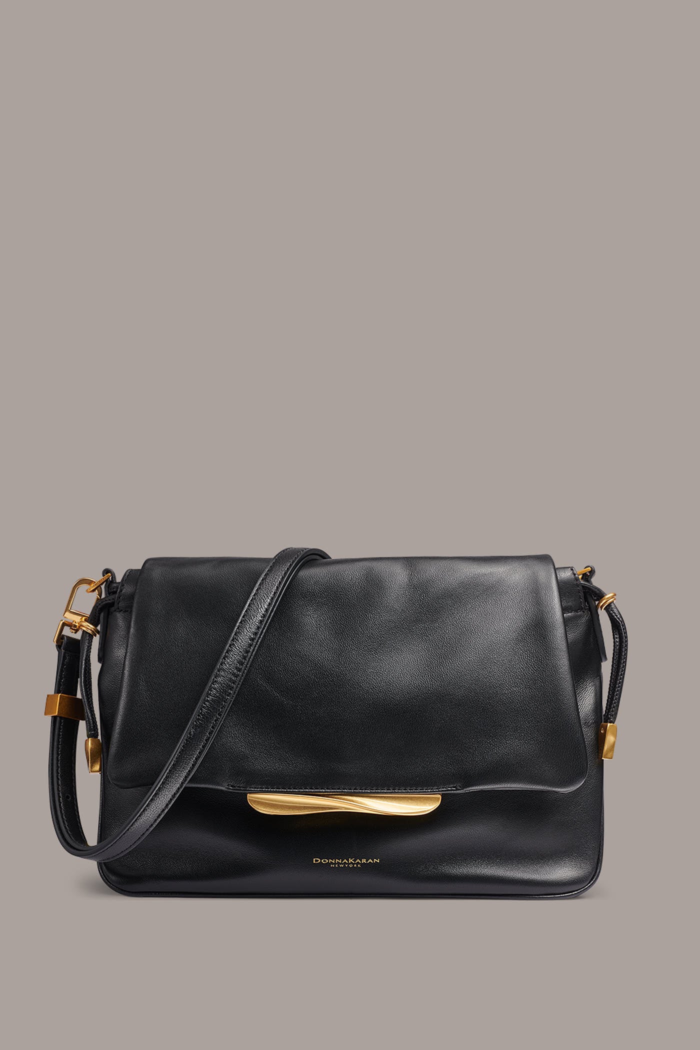 MOHAIR LEATHER SHOULDER BAG VIEW 1