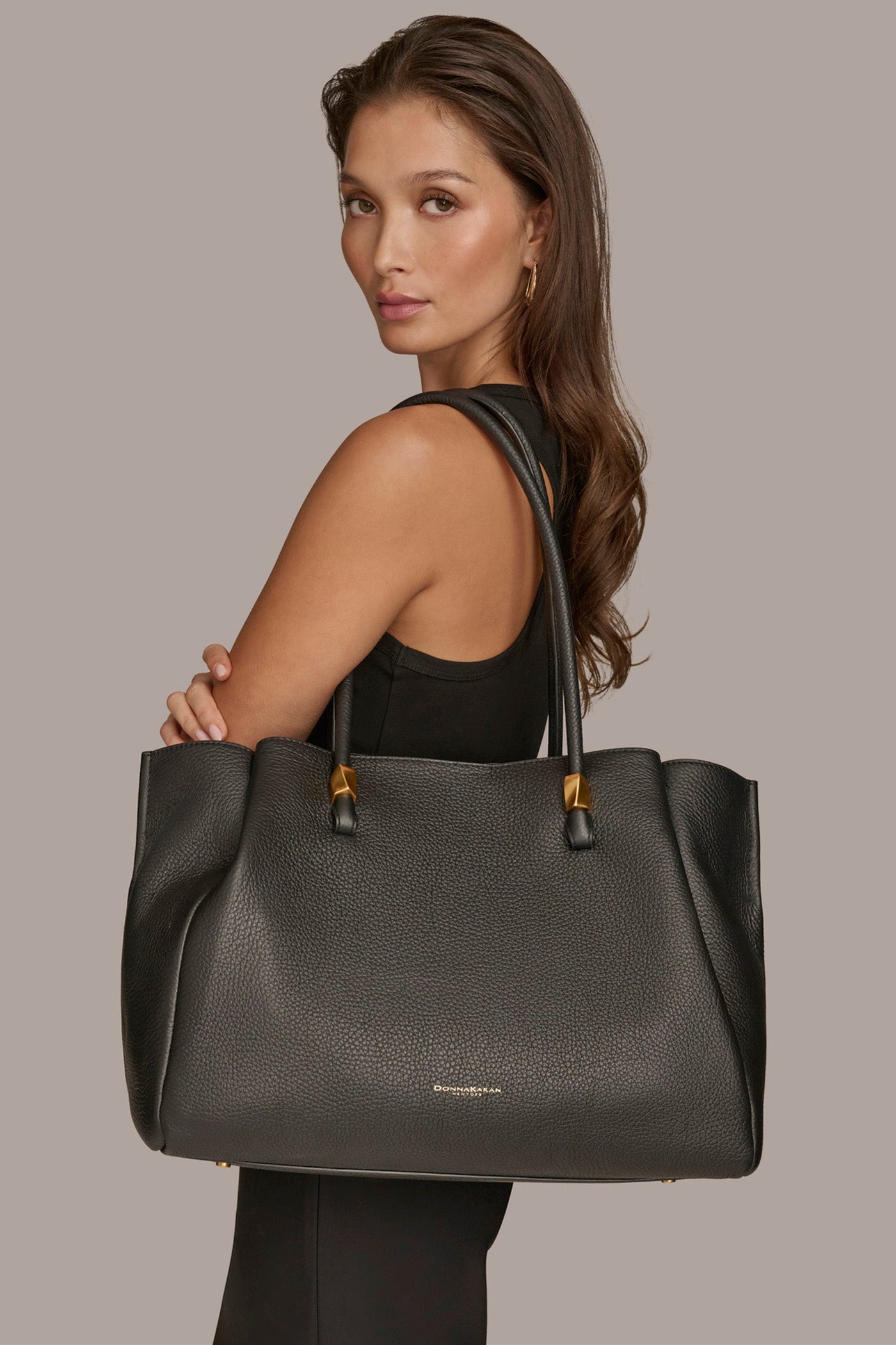QUOGUE TOTE VIEW 7 | Quogue