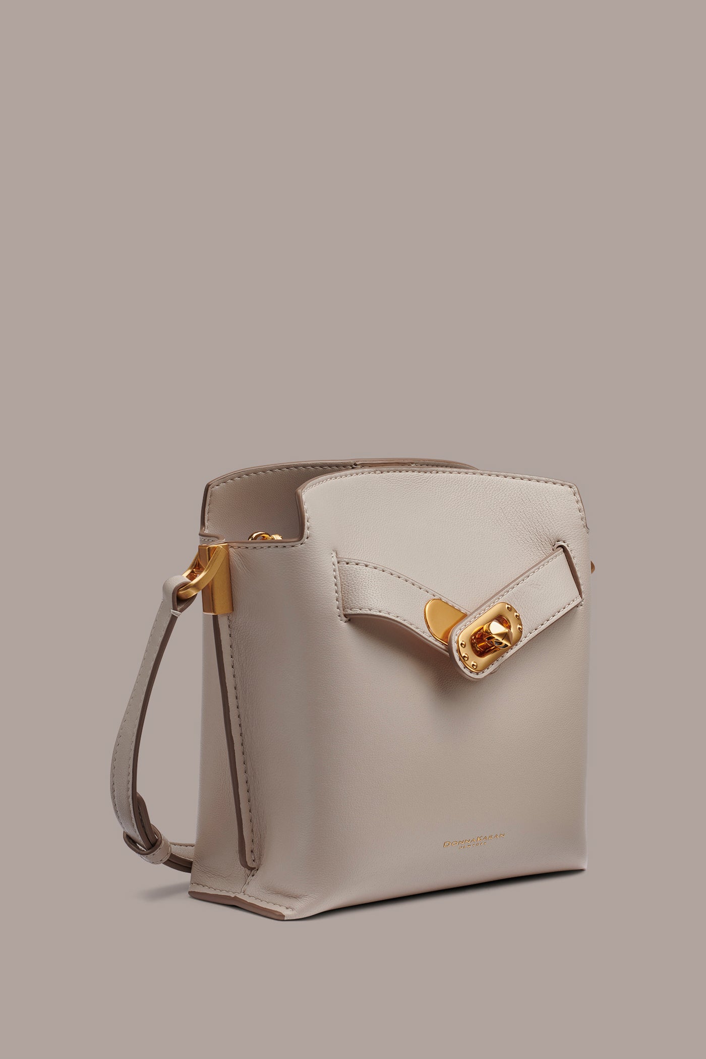 BRIDGEHAMPTON LEATHER CROSSBODY BAG VIEW 3 | Joan Edit