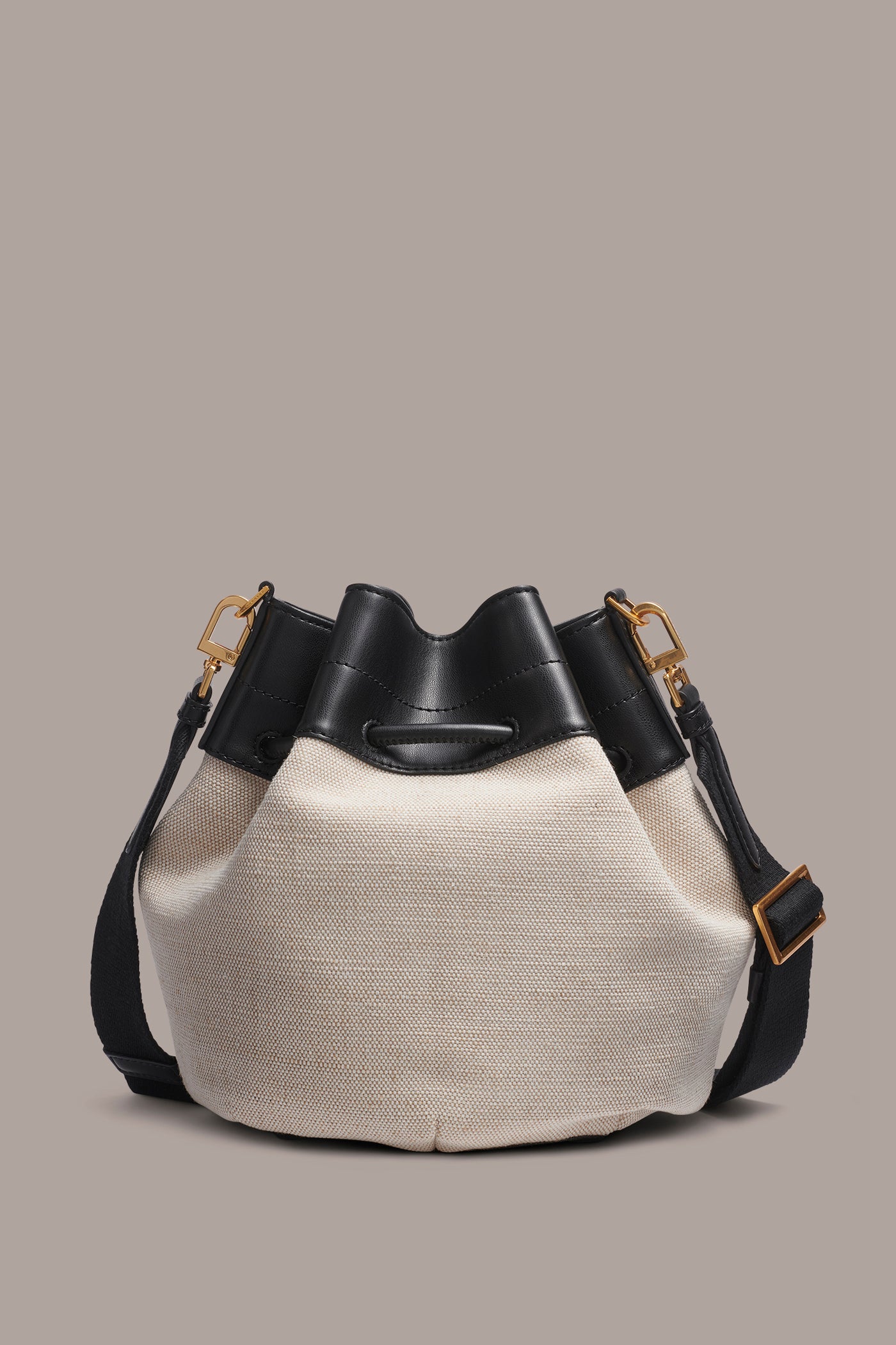 WEEKEND CANVAS BUCKET BAG VIEW 4 | Donna Karan Weekend Bags