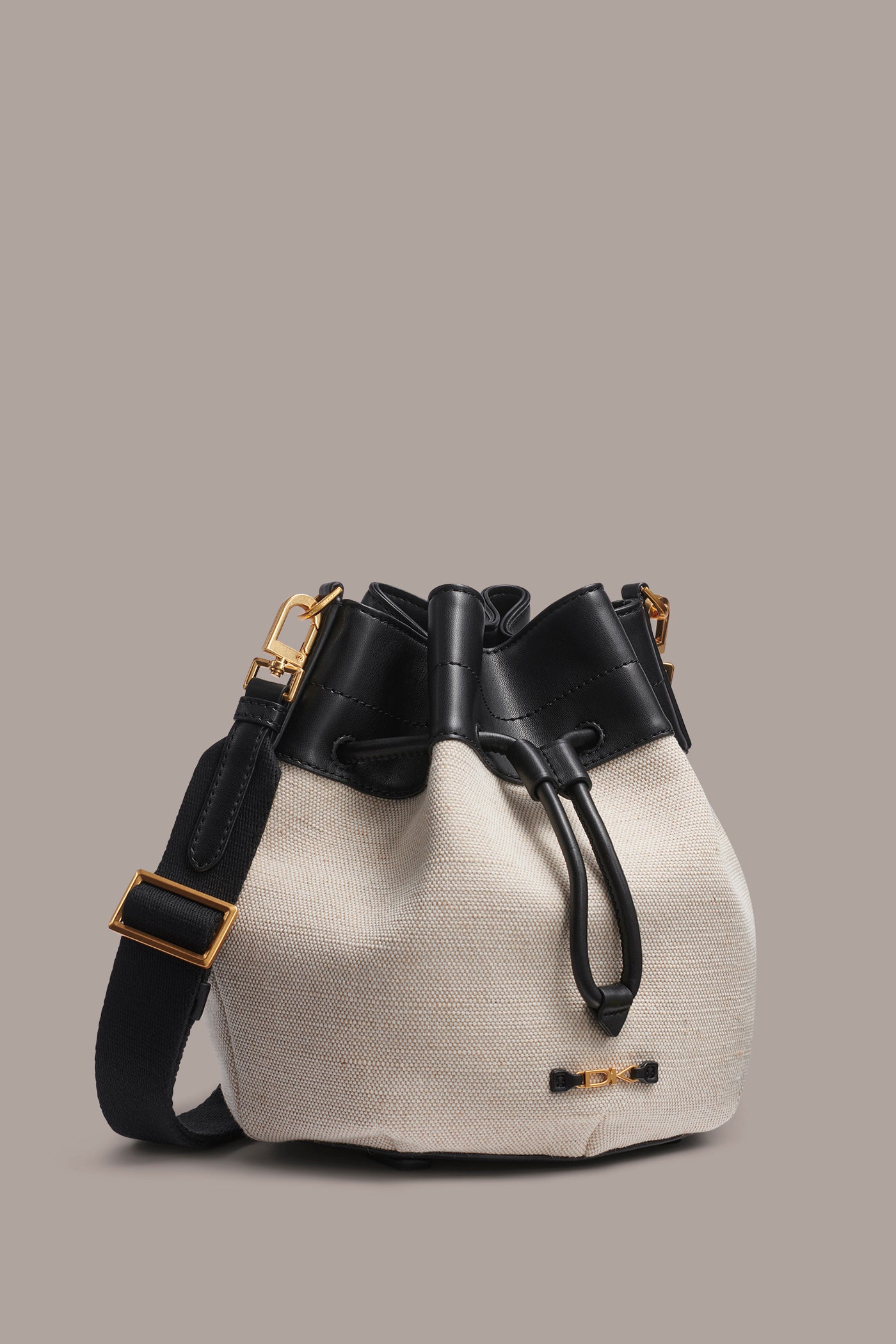 WEEKEND CANVAS BUCKET BAG VIEW 3 | Donna Karan Weekend Bags