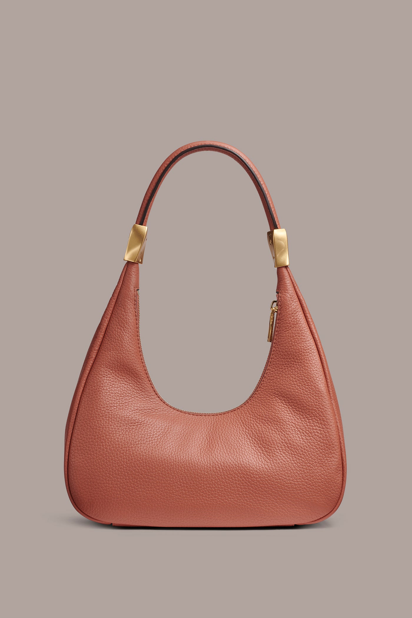 QUOGUE LEATHER SHOULDER BAG VIEW 4 | Quogue