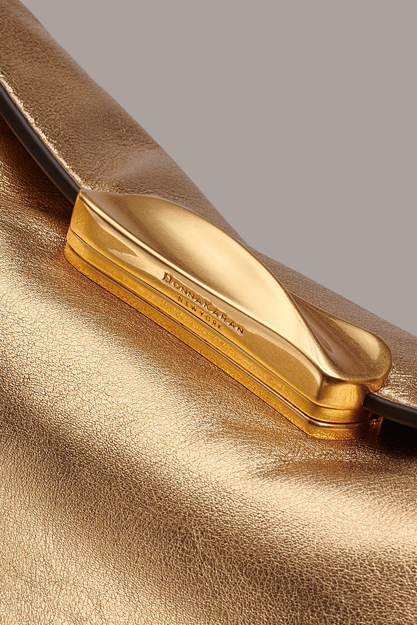AMAGANSETT METALLIC LEATHER CROSSBODY BAG VIEW 5