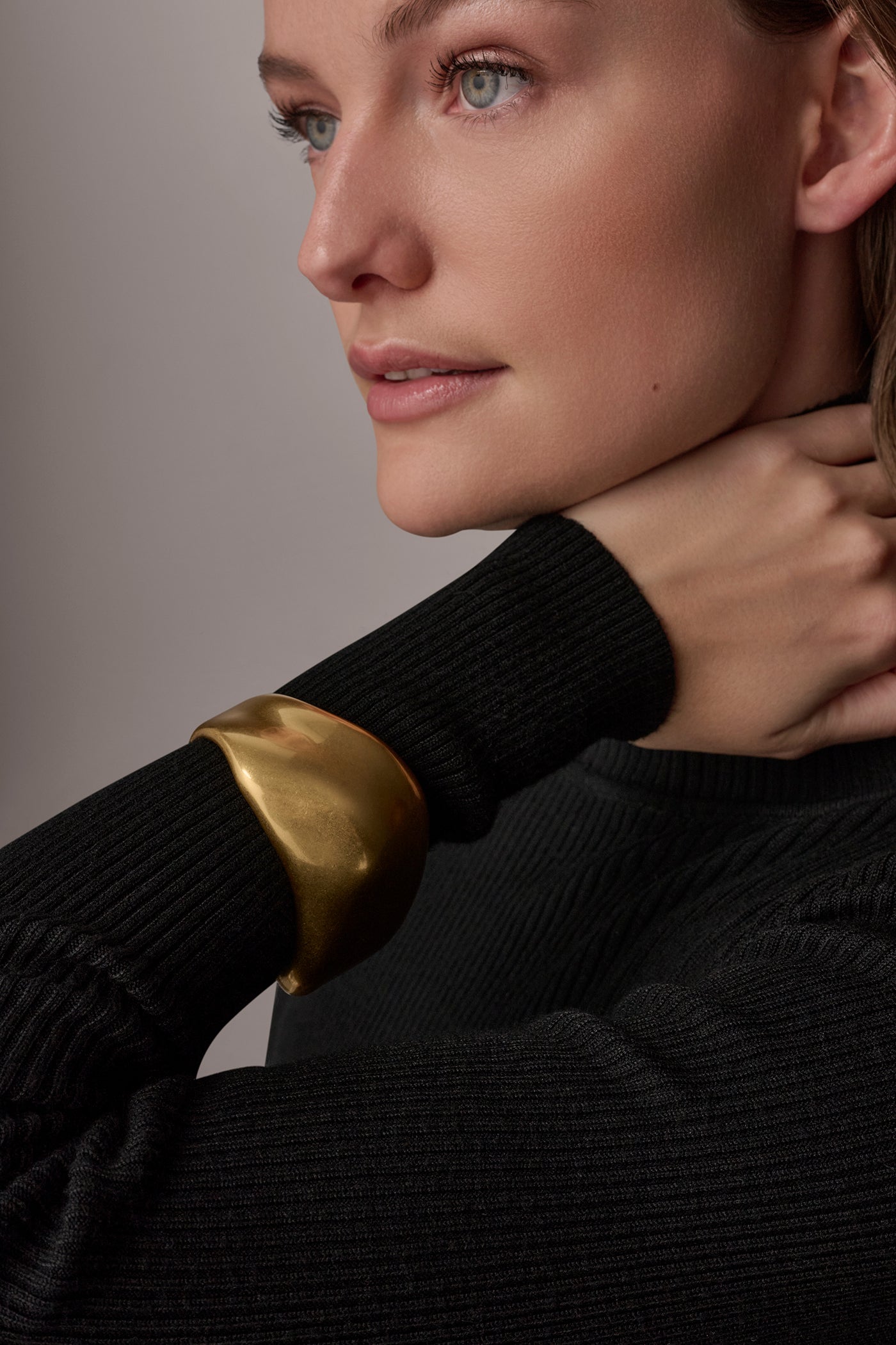 SIGNATURE CUFF BRACELET | View 2