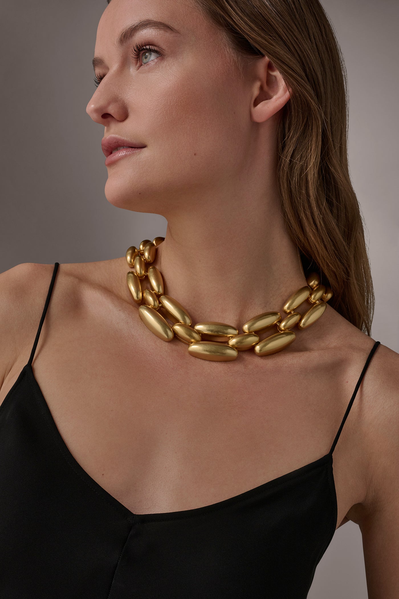 MODERN METAL LINK NECKLACE | View 2 | All Products