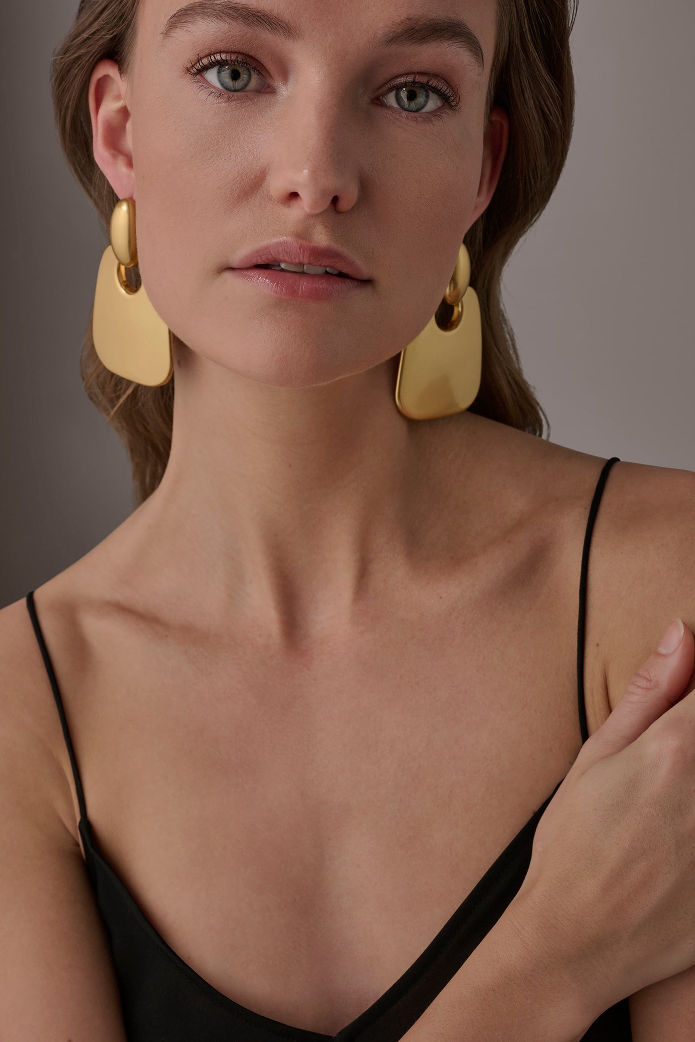 OVERSIZED DOOR KNOCKER WORN GOLD EARRING VIEW 4 | All Products