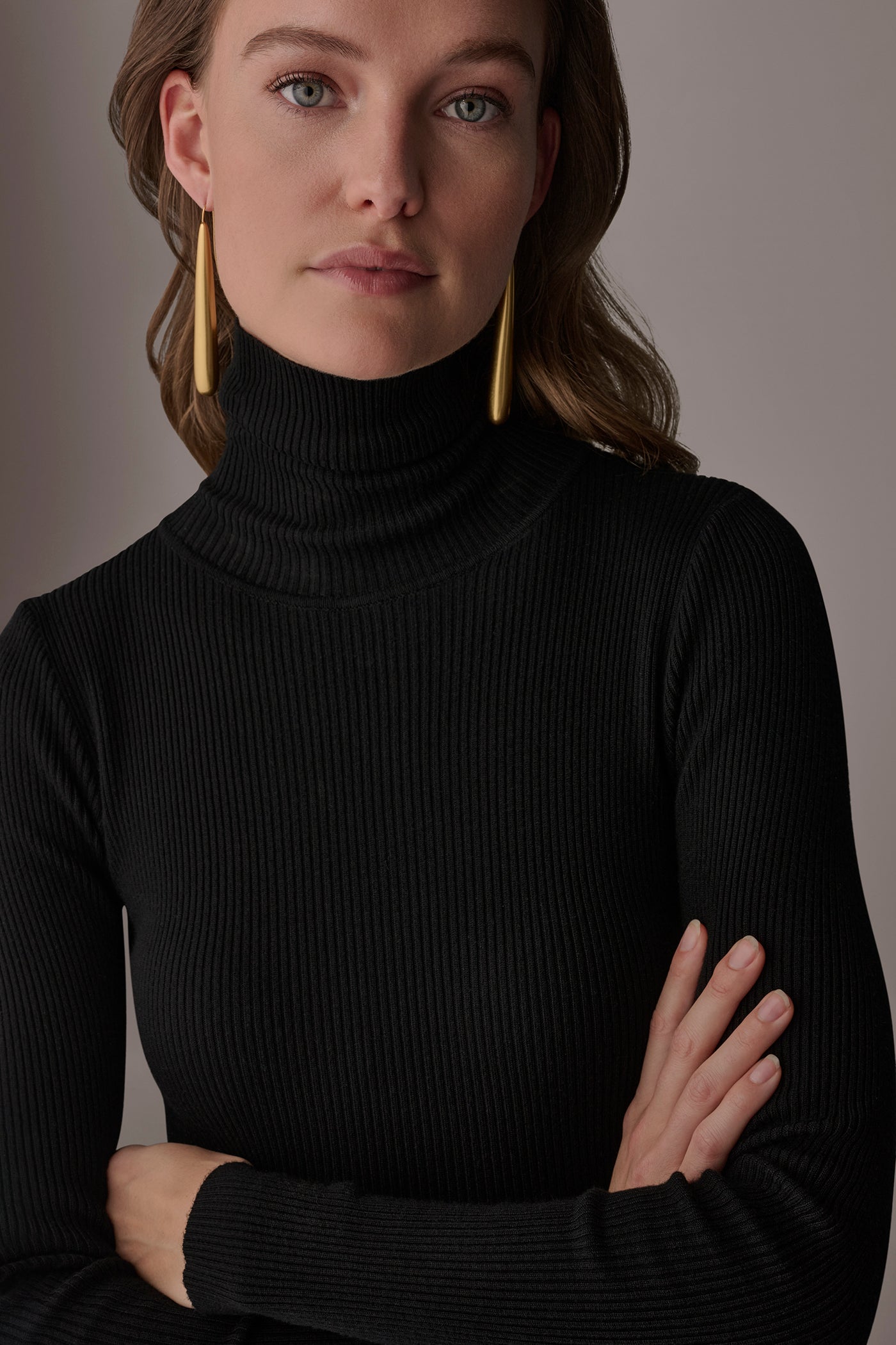 OVERSIZED THREADER EARRINGS VIEW 4 | Valentine's Day Shop