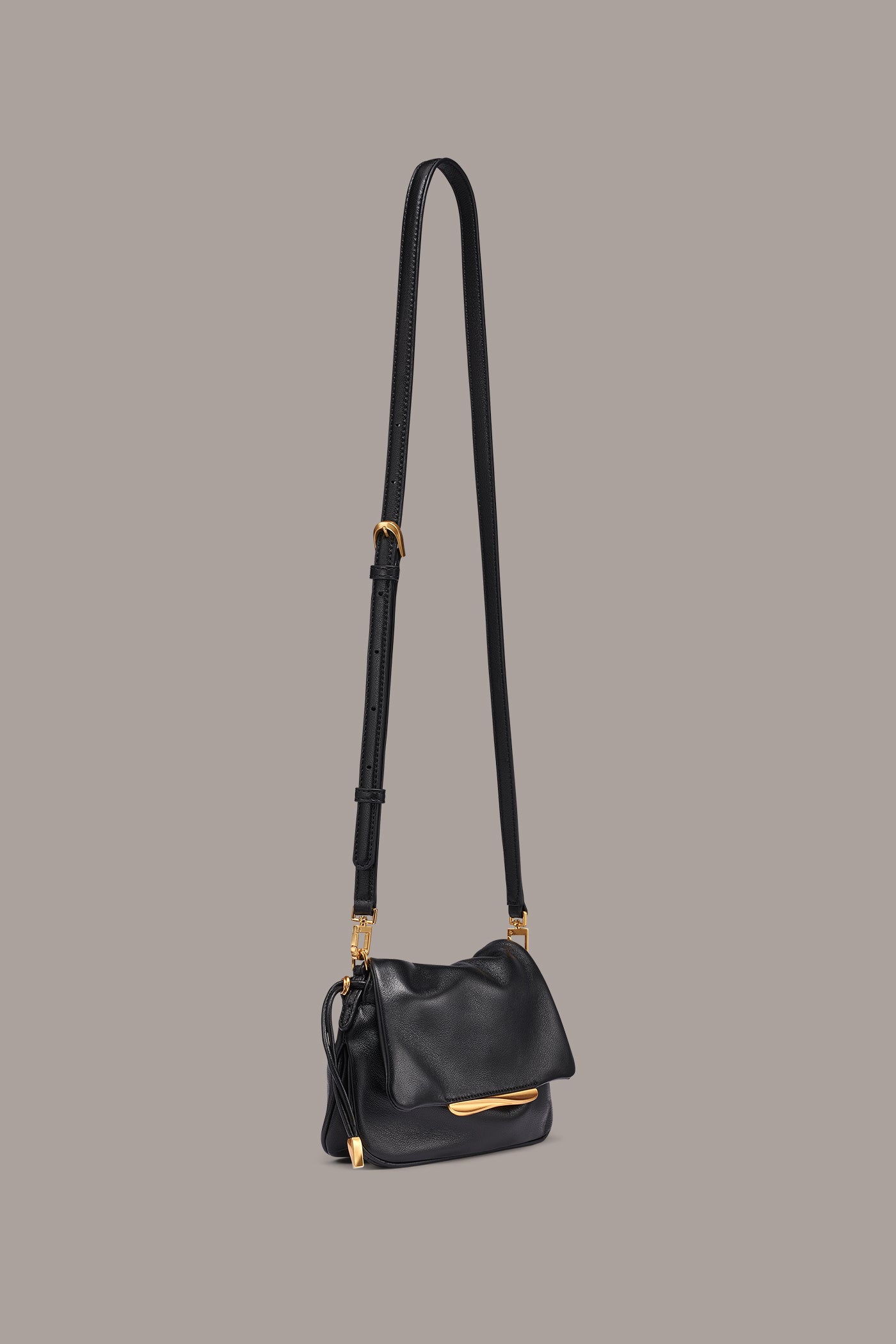 MOHAIR LEATHER CROSSBODY BAG VIEW 8