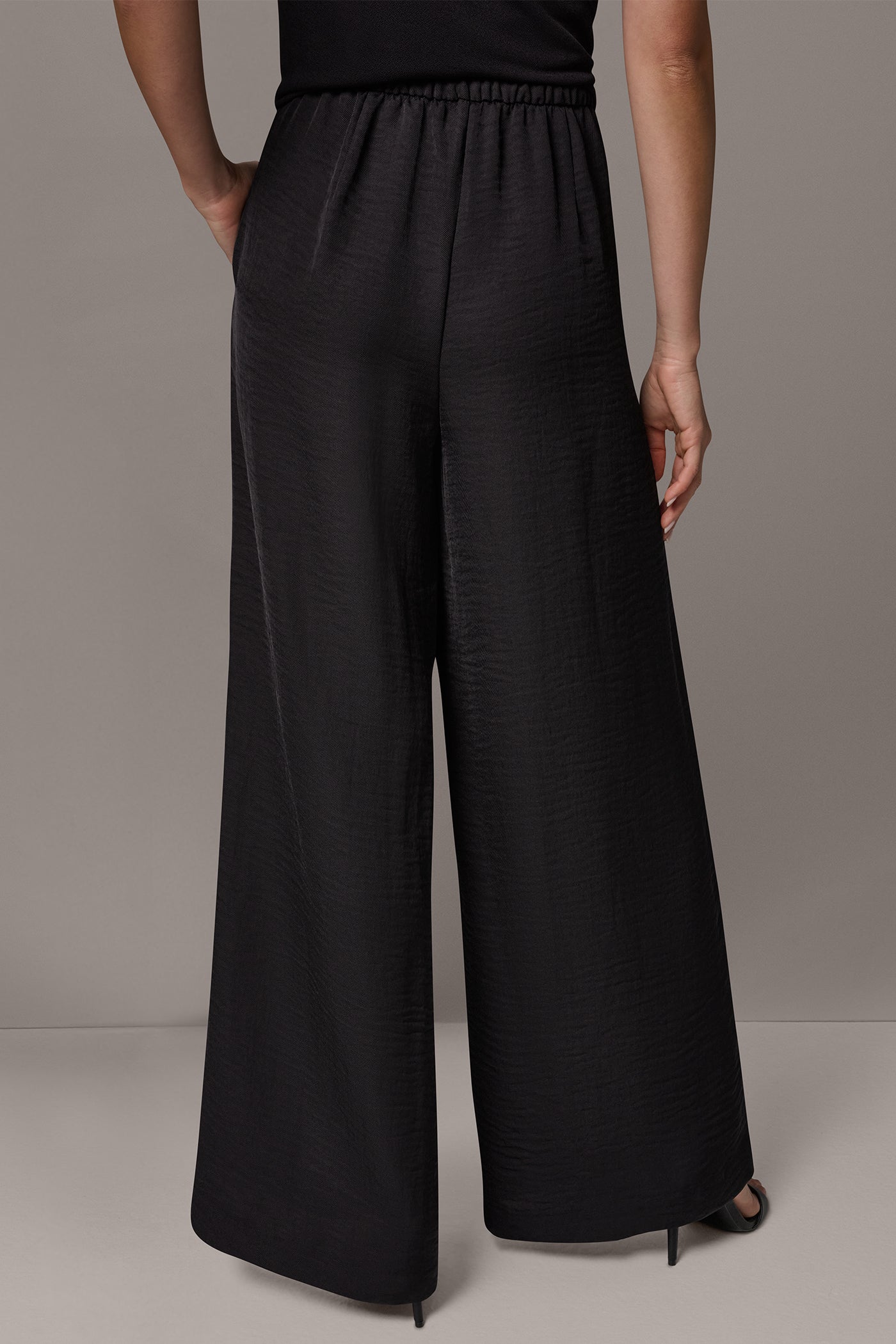 EXTRA HIGH-RISE PLEATED RELAXED PULL-ON PANT | View 2 | New clothing