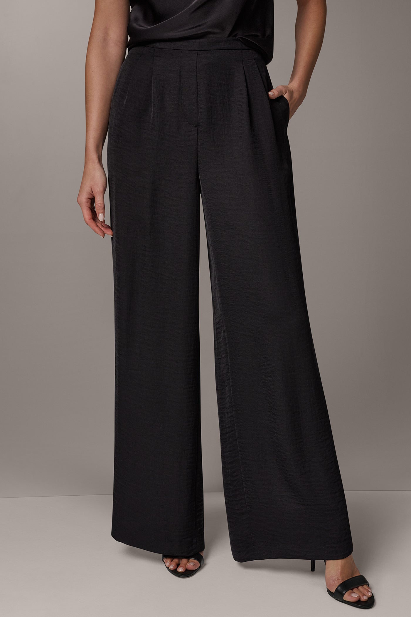 EXTRA HIGH-RISE PLEATED RELAXED PULL-ON PANT | View 1 | New clothing