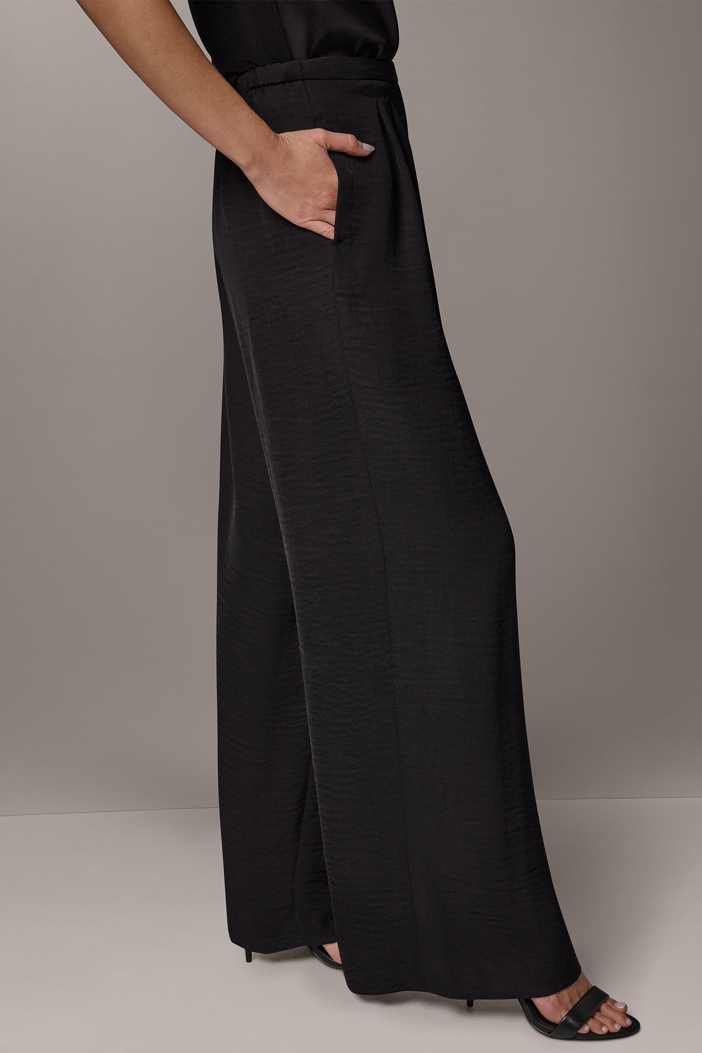 EXTRA HIGH-RISE PLEATED RELAXED PULL-ON PANT VIEW 3 | New clothing