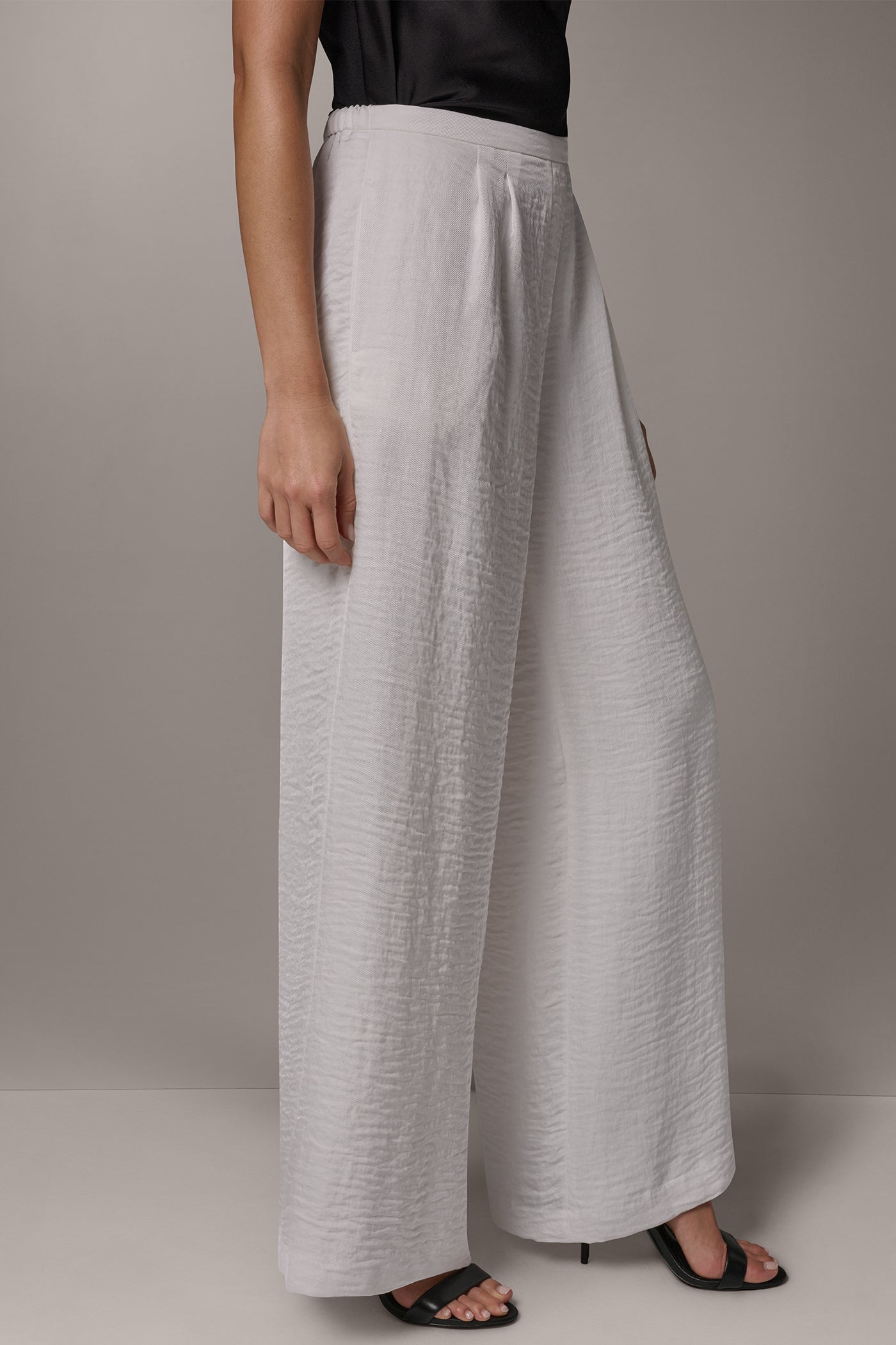 EXTRA HIGH-RISE PLEATED RELAXED PULL-ON PANT VIEW 3 | New clothing
