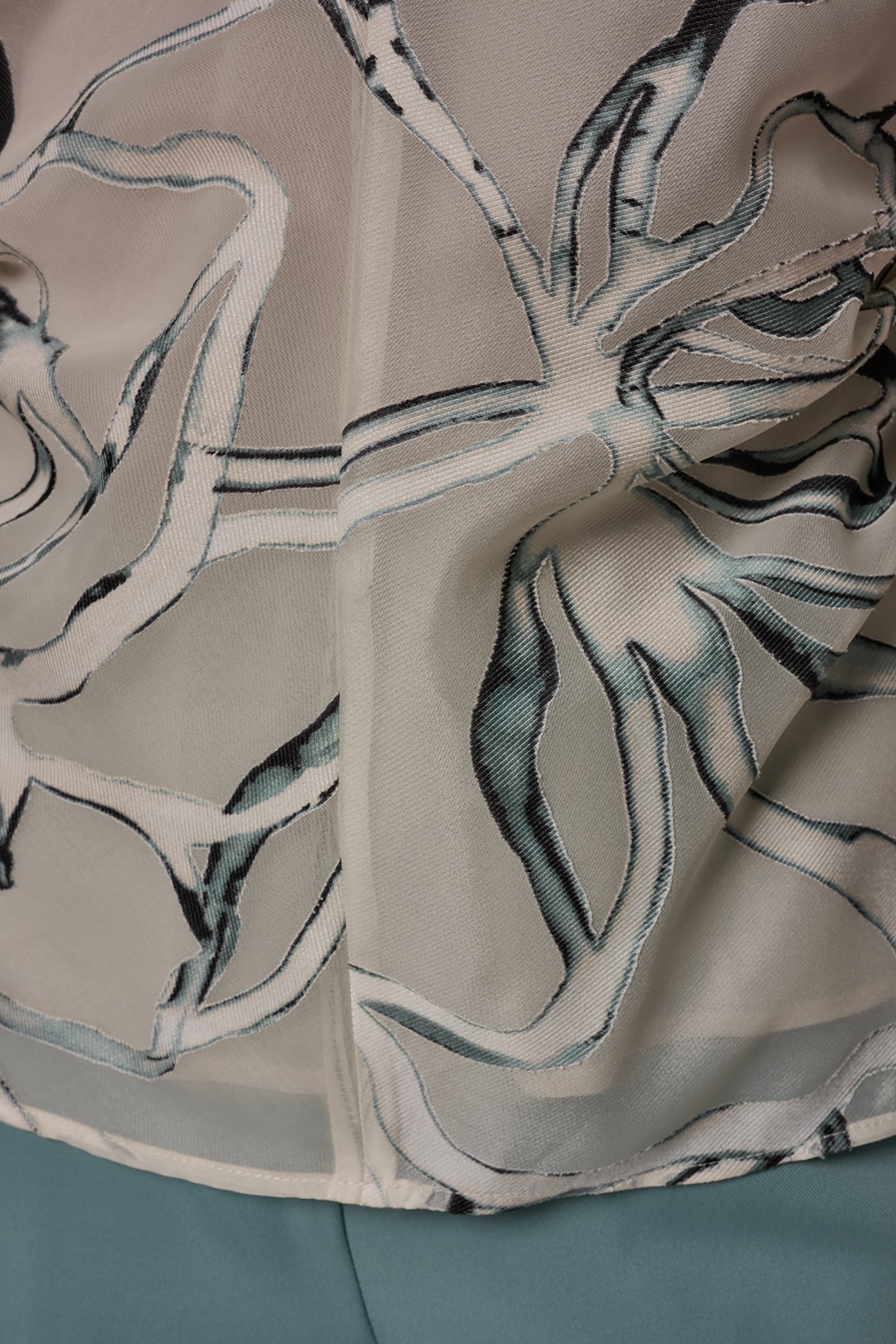 FLORAL BURNOUT TOP VIEW 5 | New clothing