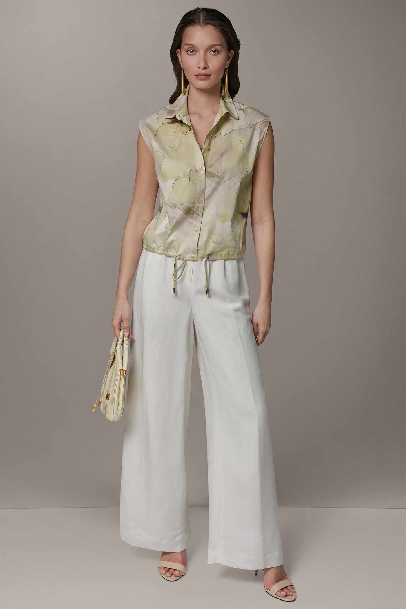 SLEEVELESS COLLARED BLOUSE VIEW 7 | Clothing