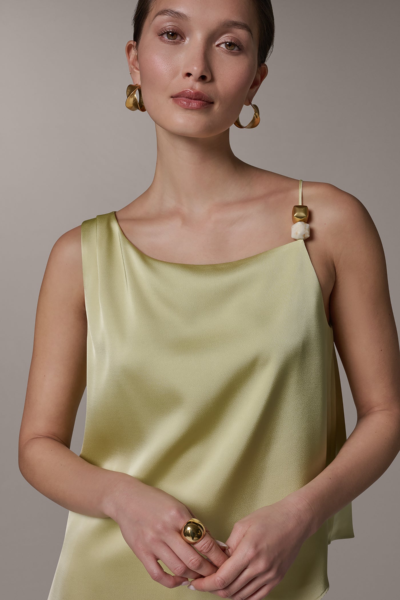 SLEEVELESS ASYMMETRIC BEAD TANK | View 2 | Tops