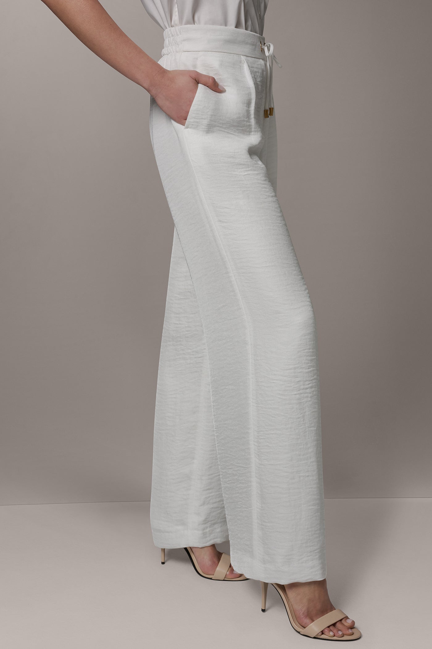 PLEATED WIDE LEG PANT VIEW 3 | Clothing