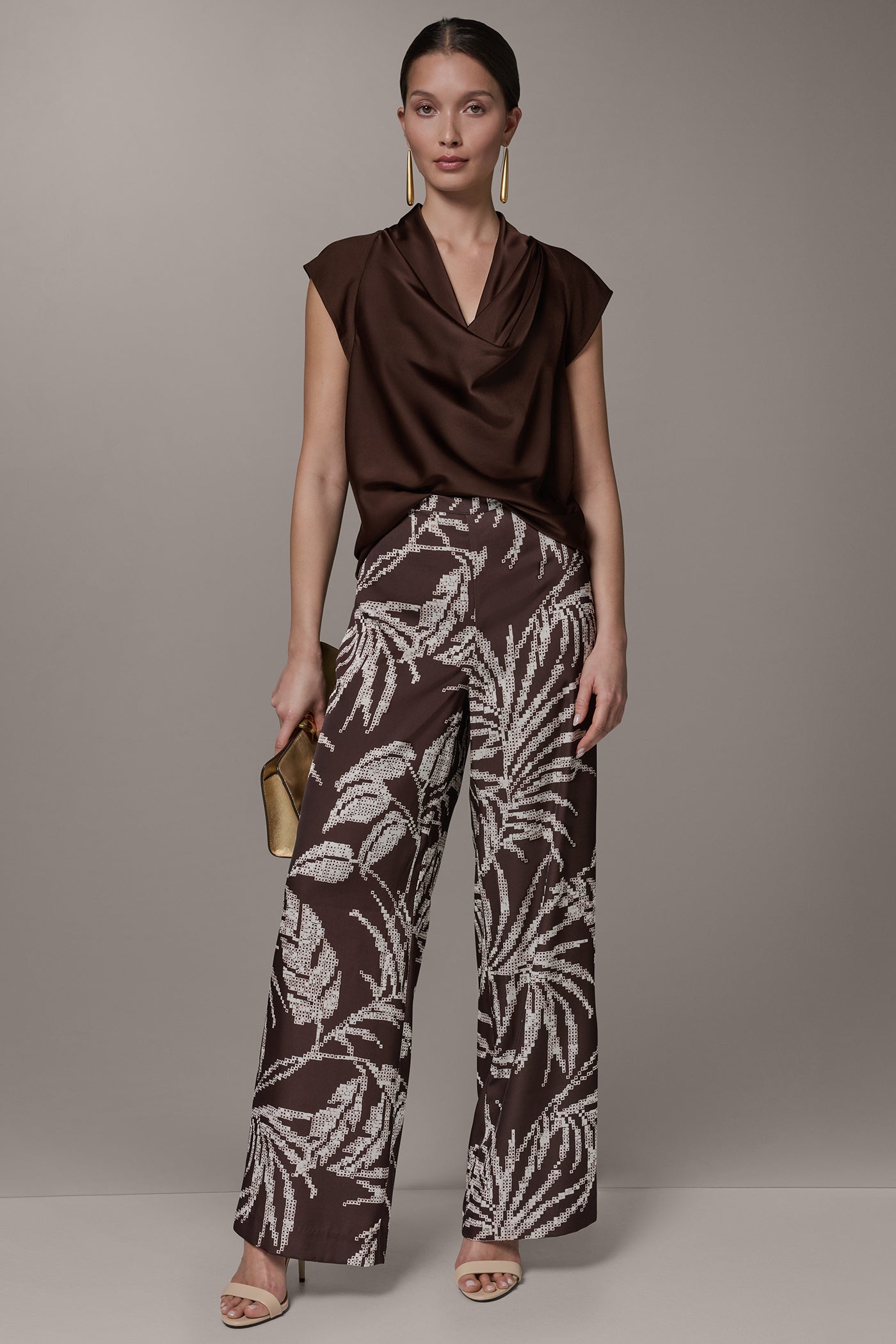 HIGH-RISE PRINT WIDE-LEG PANT VIEW 5