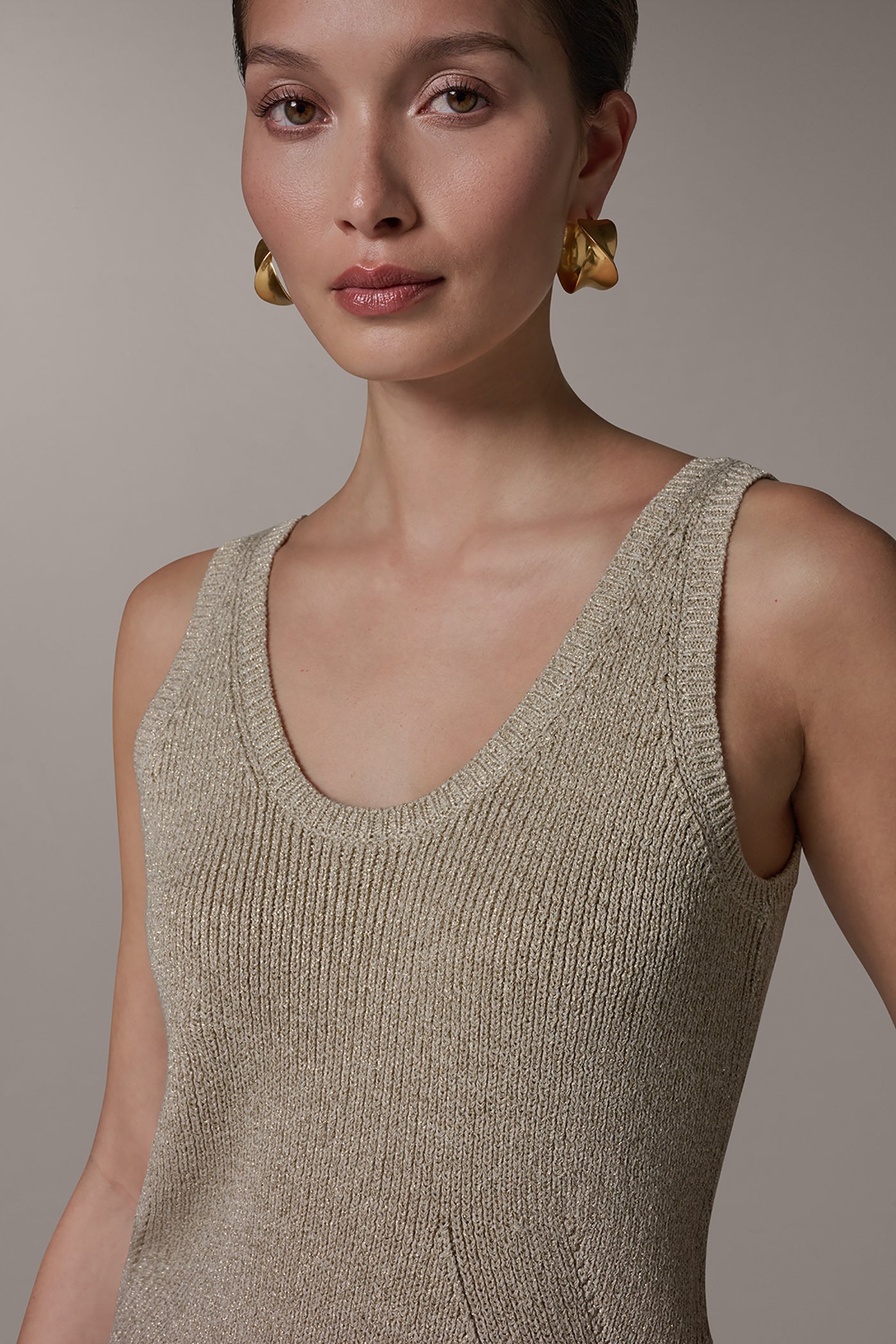 METALLIC SCOOP-NECK TANK VIEW 4