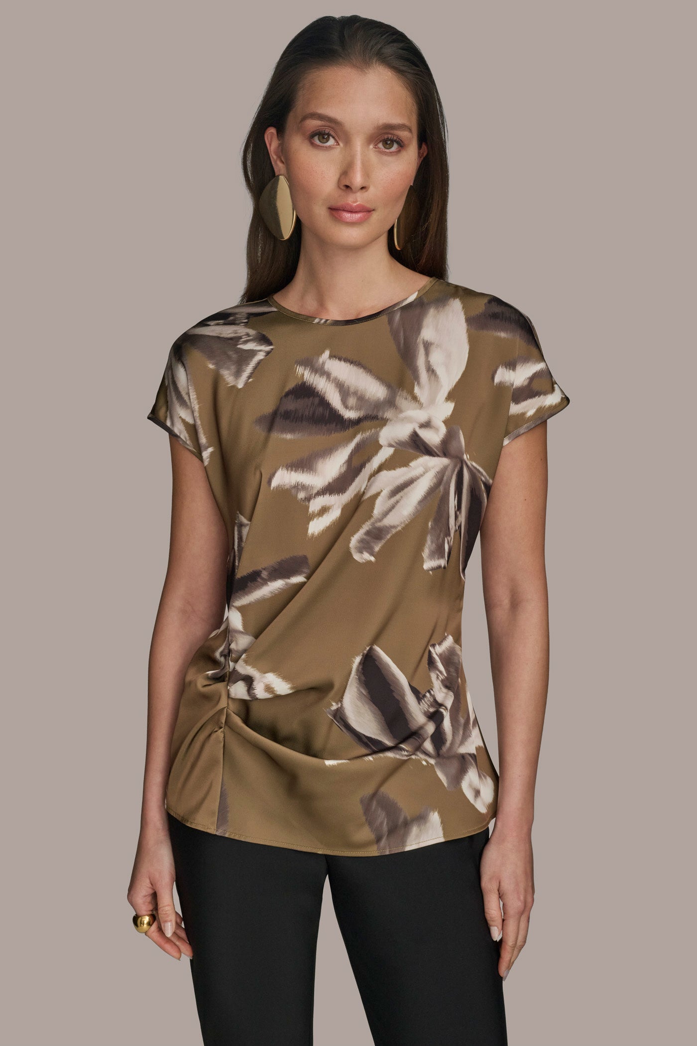 SHIRRED FLORAL TOP | View 1 | Tops