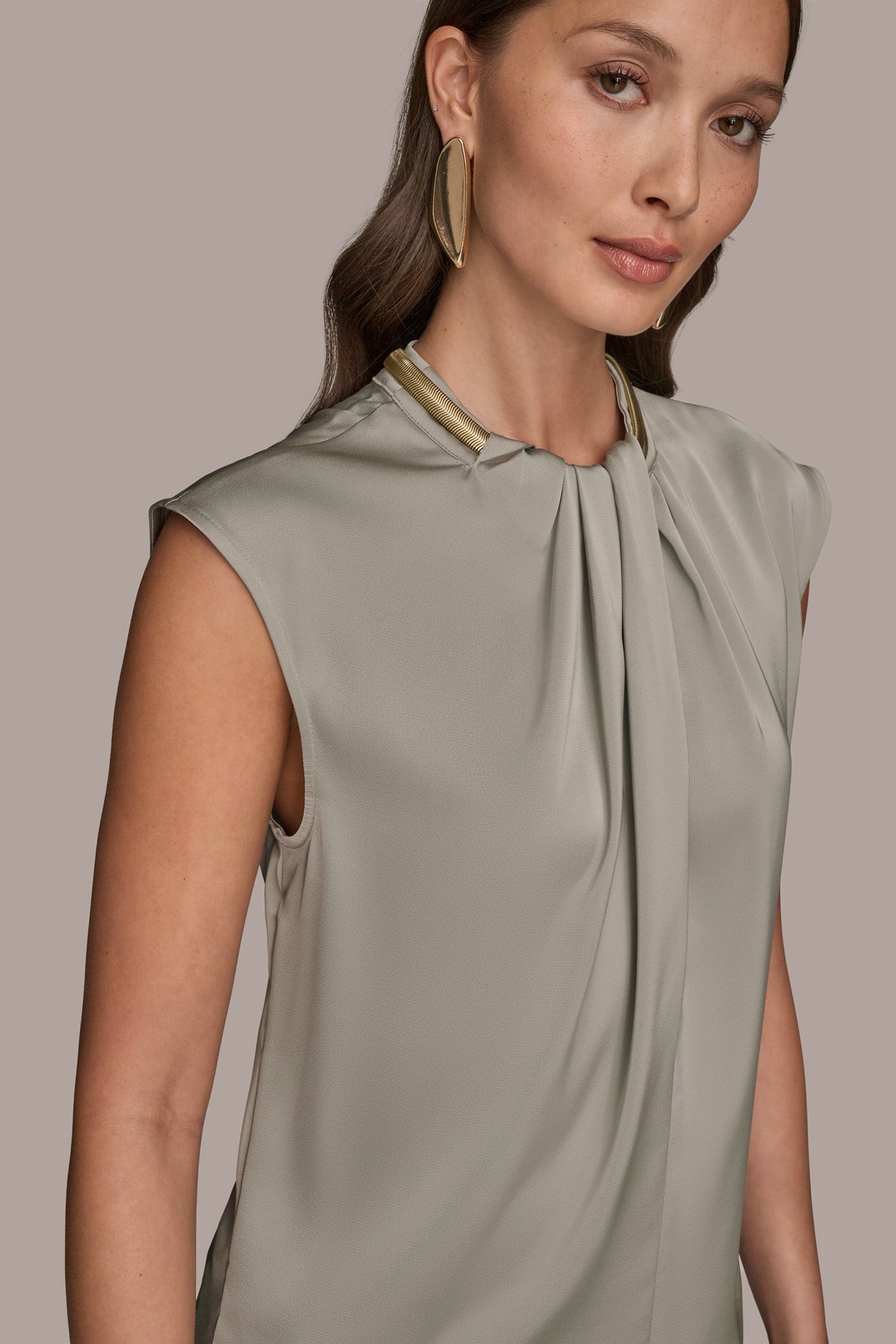 EMBELLISHED TWIST FRONT TOP VIEW 4 | Tops