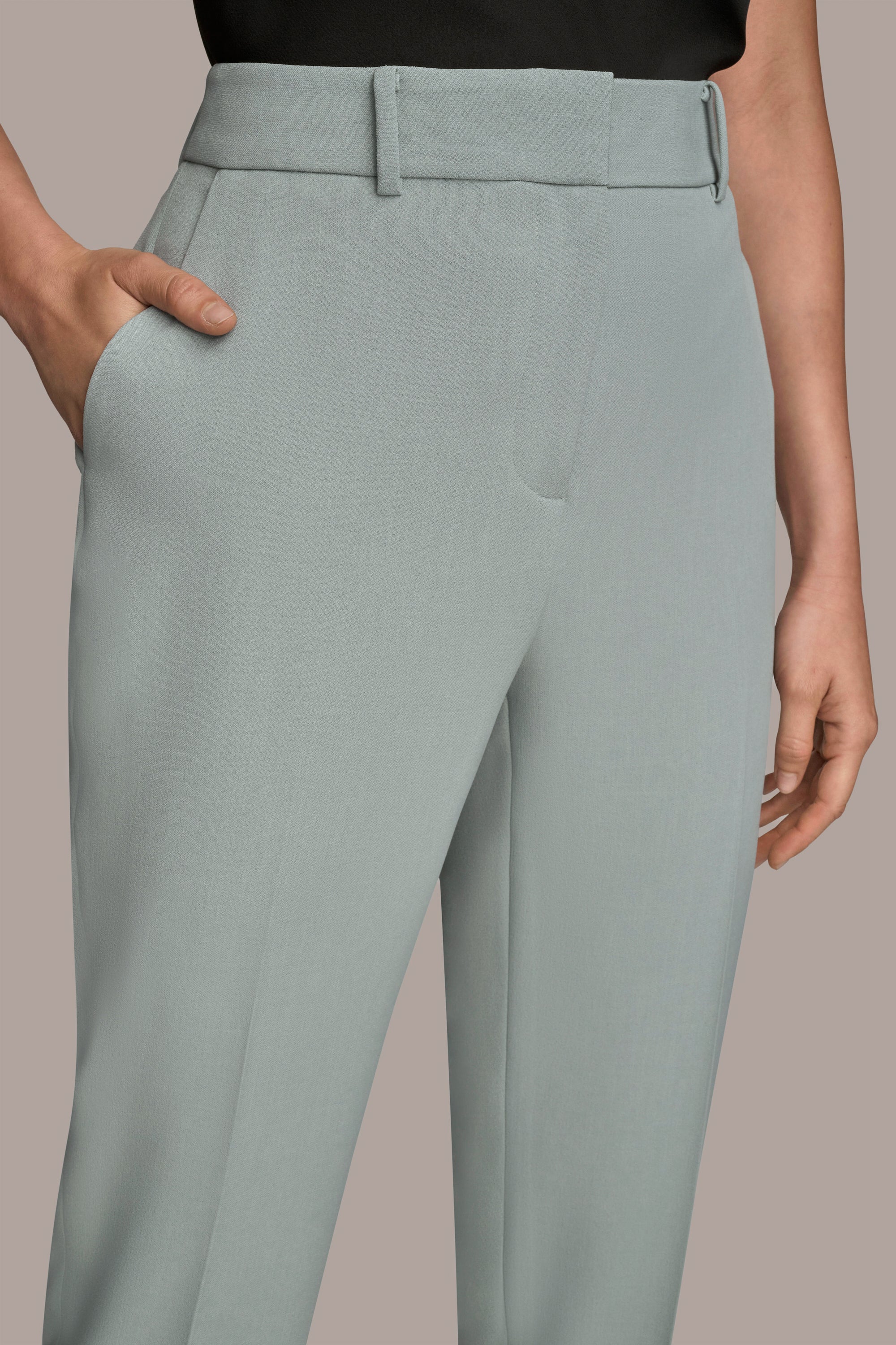 HIGH-RISE STRAIGHT-LEG PANT VIEW 5 | Pants