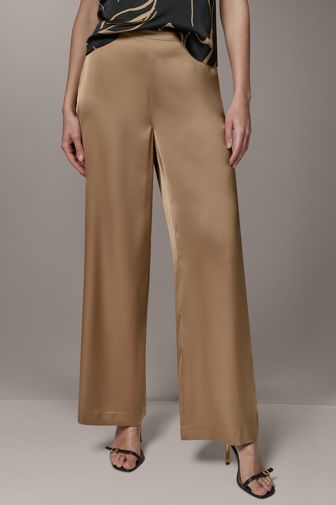EXTRA HIGH-RISE WIDE-LEG PANT VIEW 1
