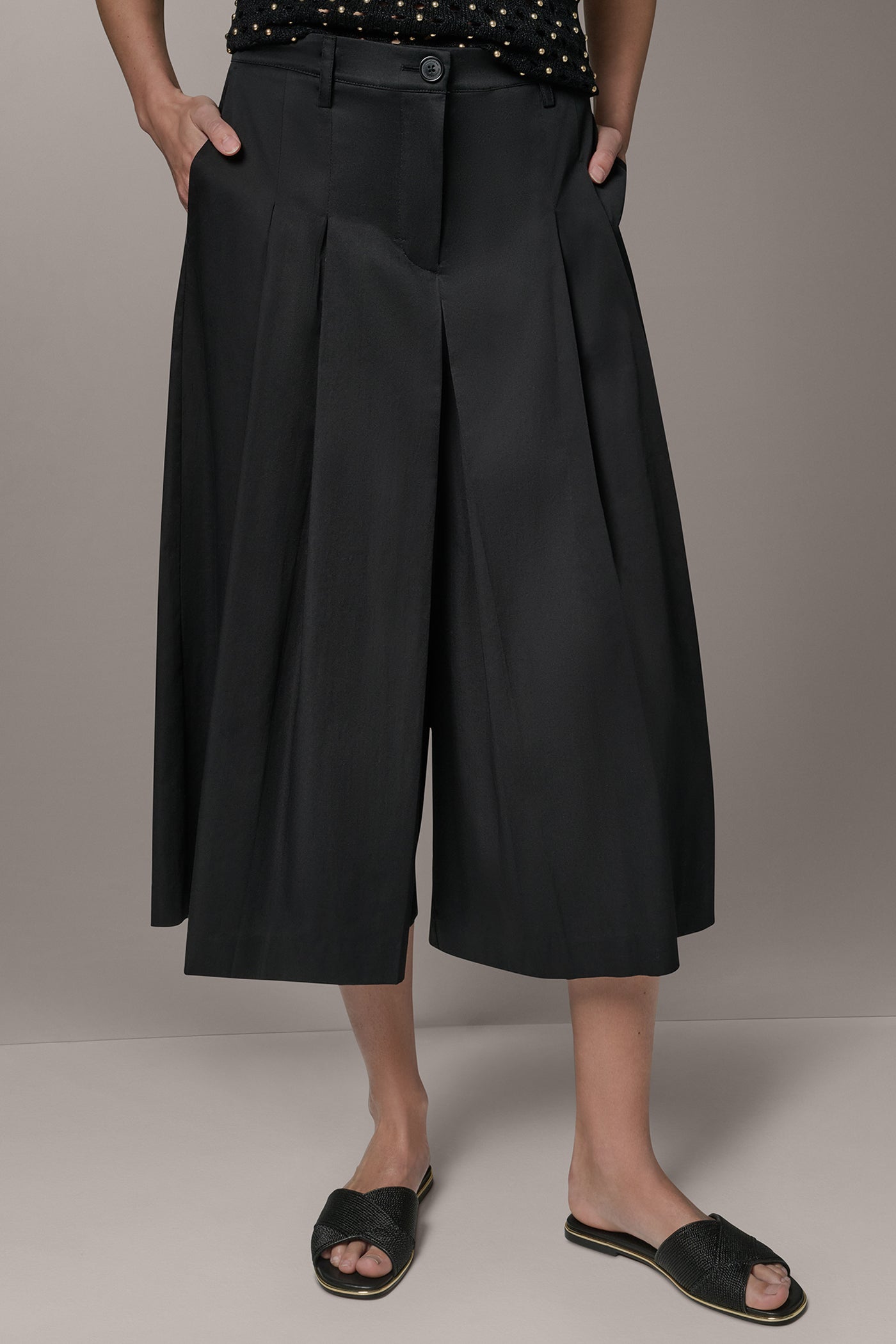 EXTRA HIGH-RISE WIDE-LEG CULOTTE VIEW 1