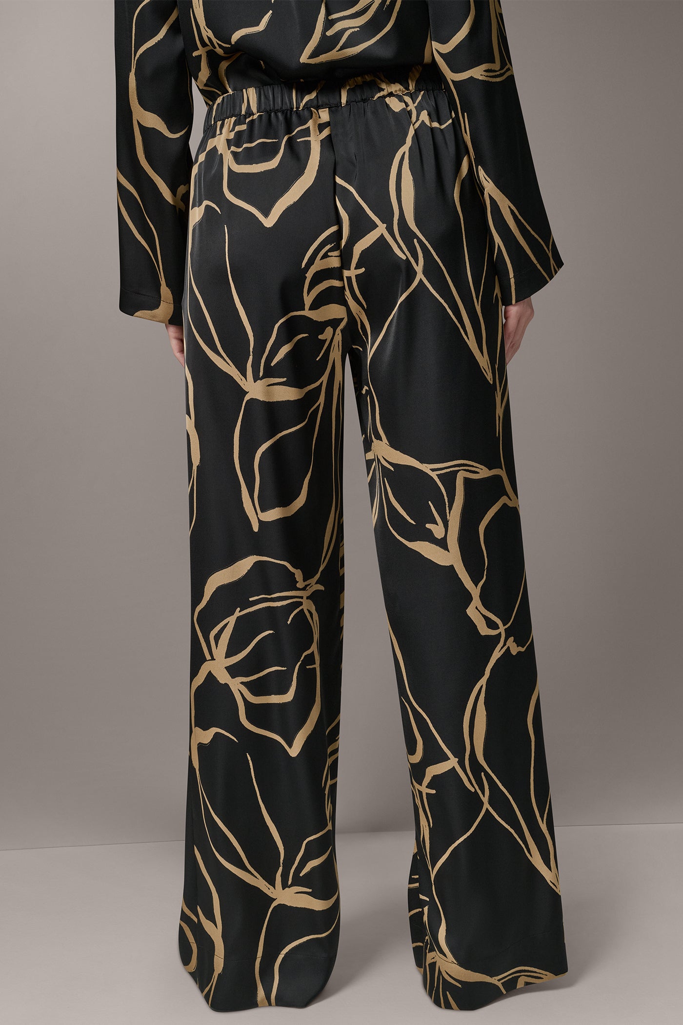 EXTRA HIGH-RISE WIDE-LEG PULL-ON PANT VIEW 3 | New Arrivals