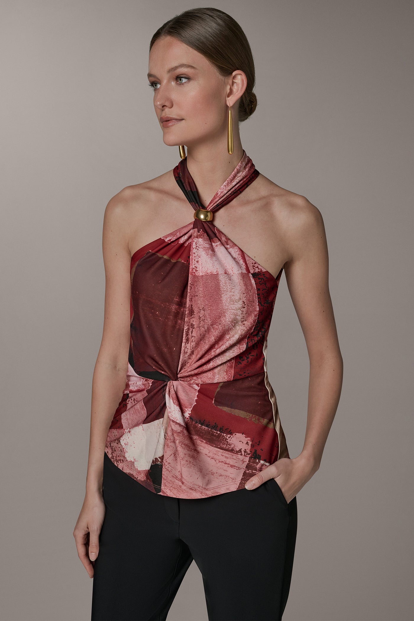 SLEEVELESS HALTER BLOUSE | View 1 | Products