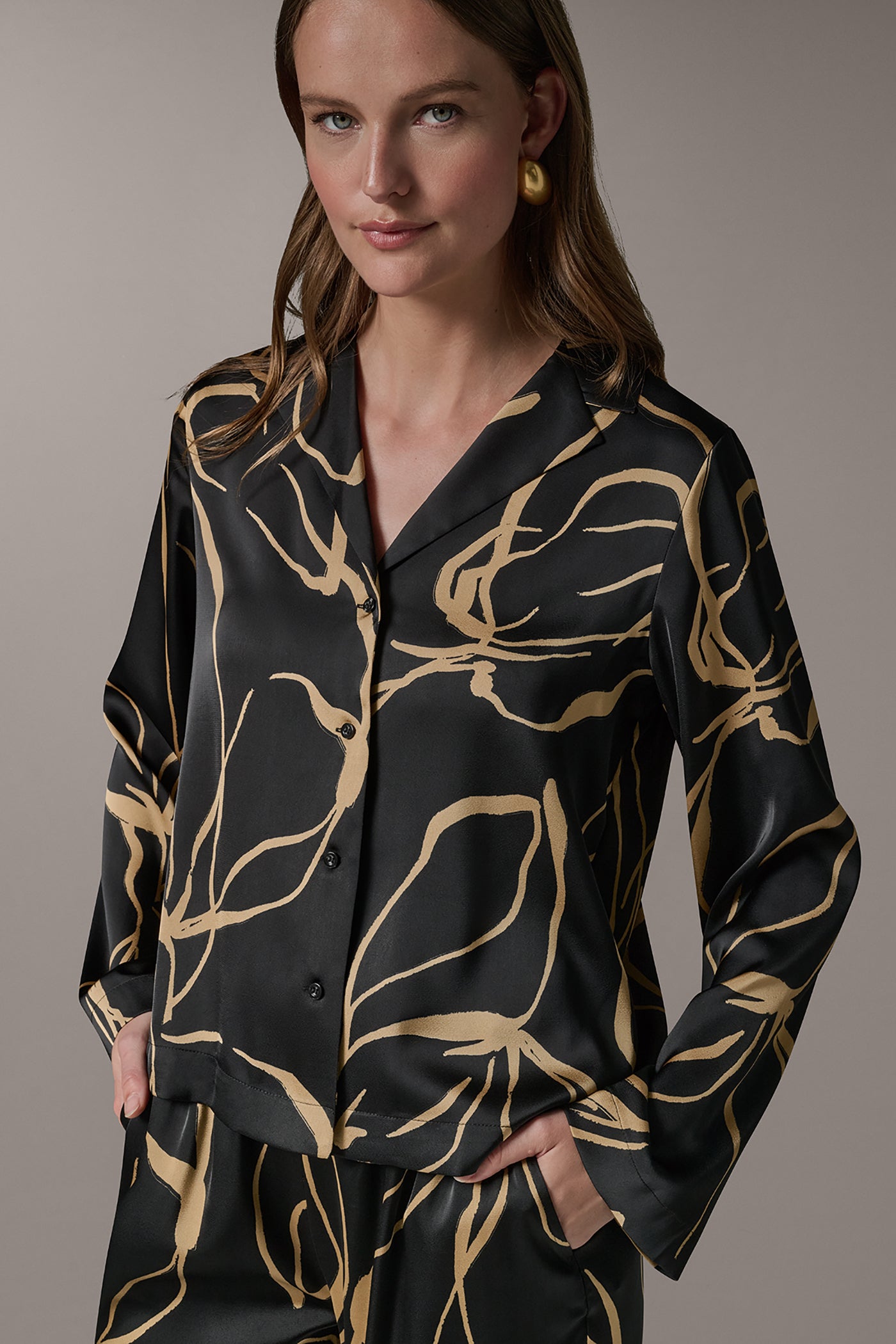 LONG SLEEVE PRINT BLOUSE VIEW 4