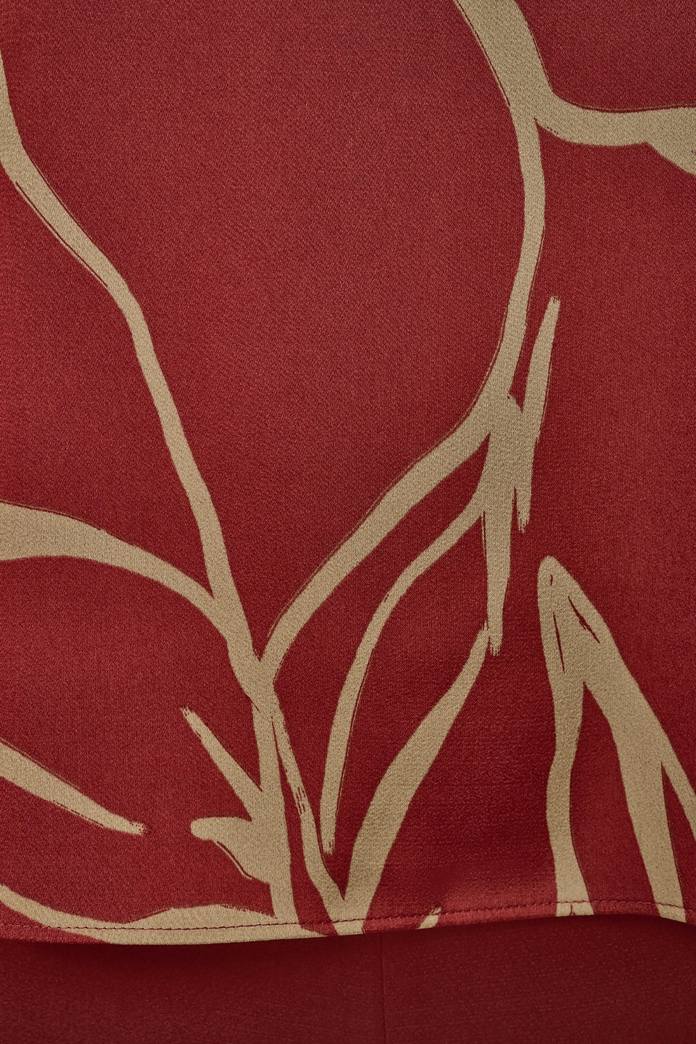 SLEEVELESS V-NECK PRINT CAMI VIEW 7 | New Arrivals
