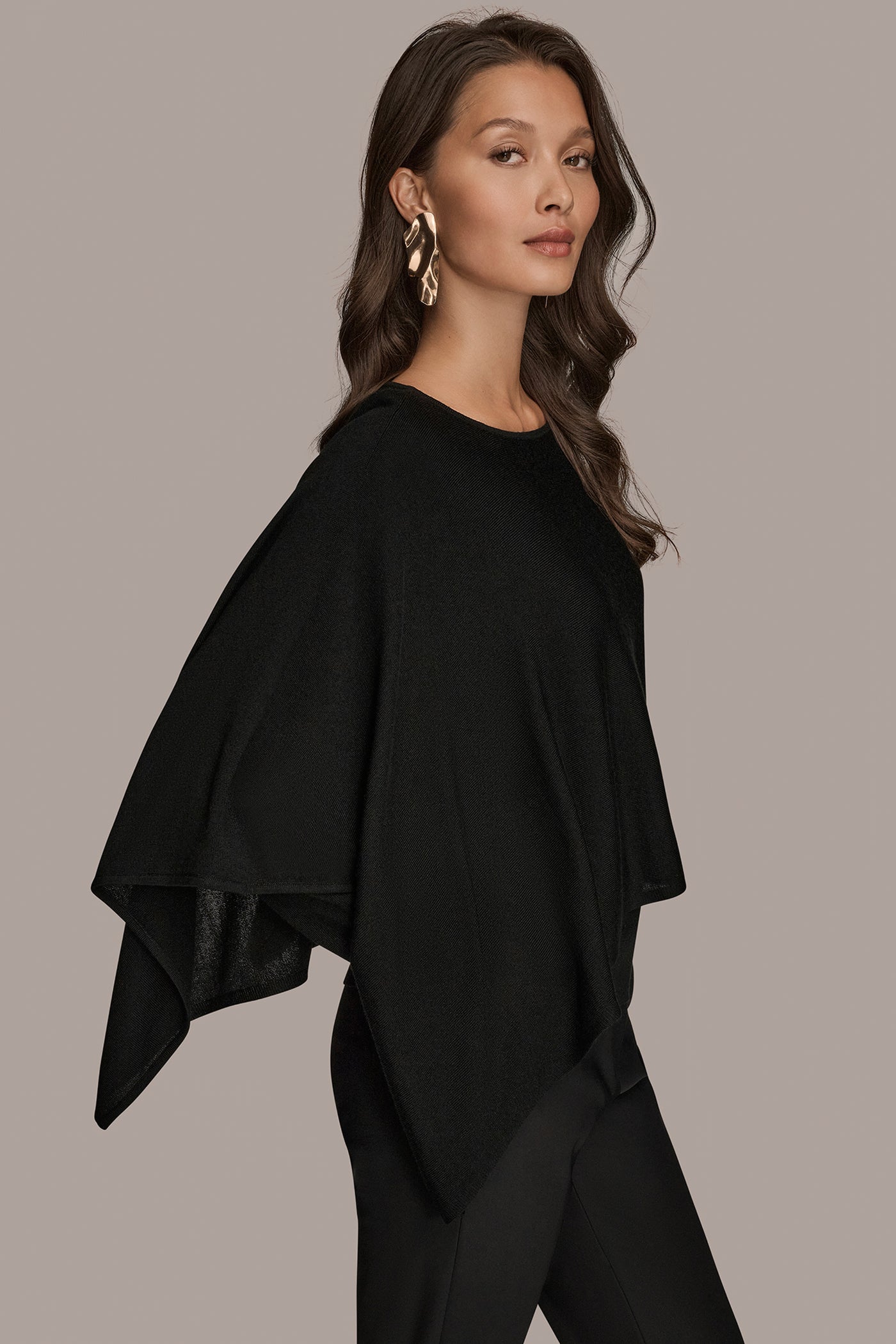 LAYERED PONCHO SWEATER VIEW 3 | Fall Collection