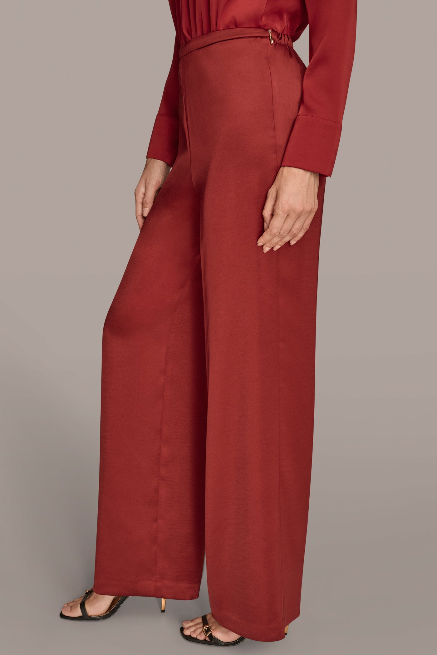 WIDE LEG PULL ON PANT VIEW 3
