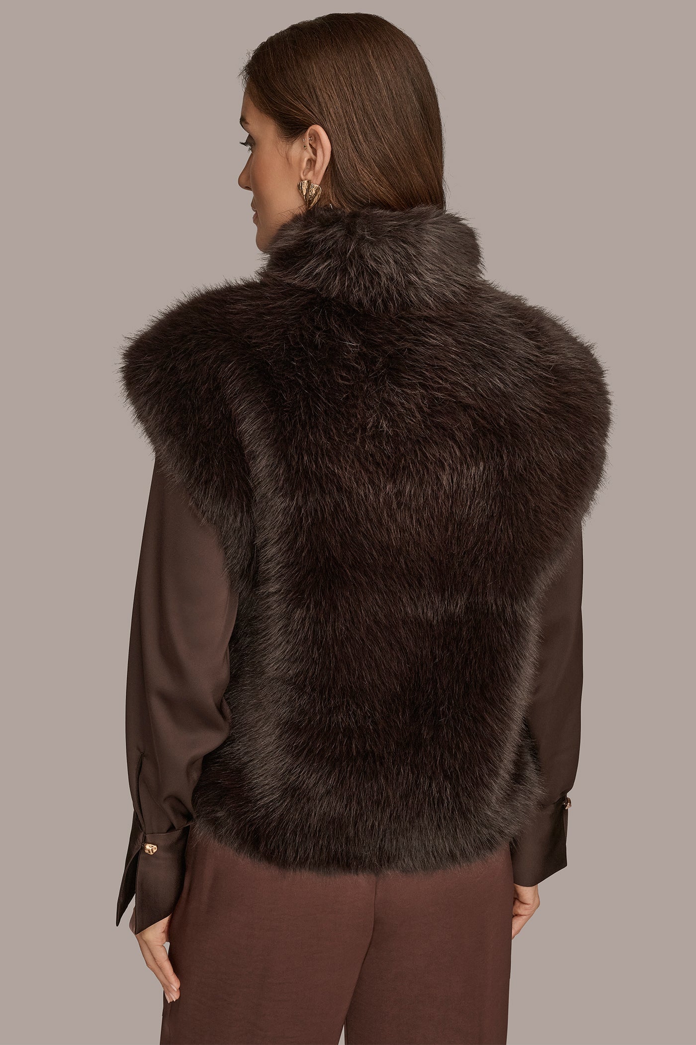 FAUX FUR VEST VIEW 3 | Clothing