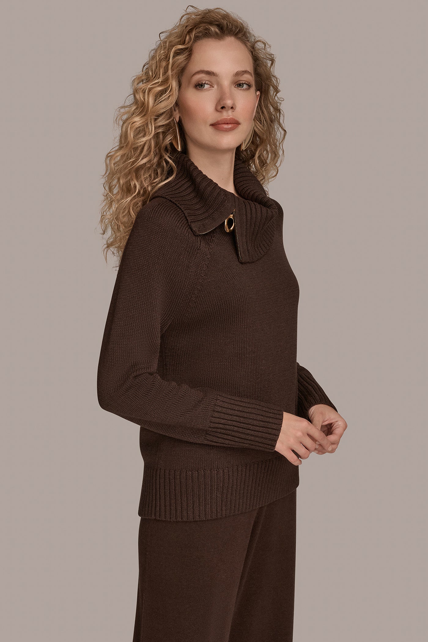 ZIP-DETAILED SPLIT-NECK SWEATER VIEW 3 | Included in discounts