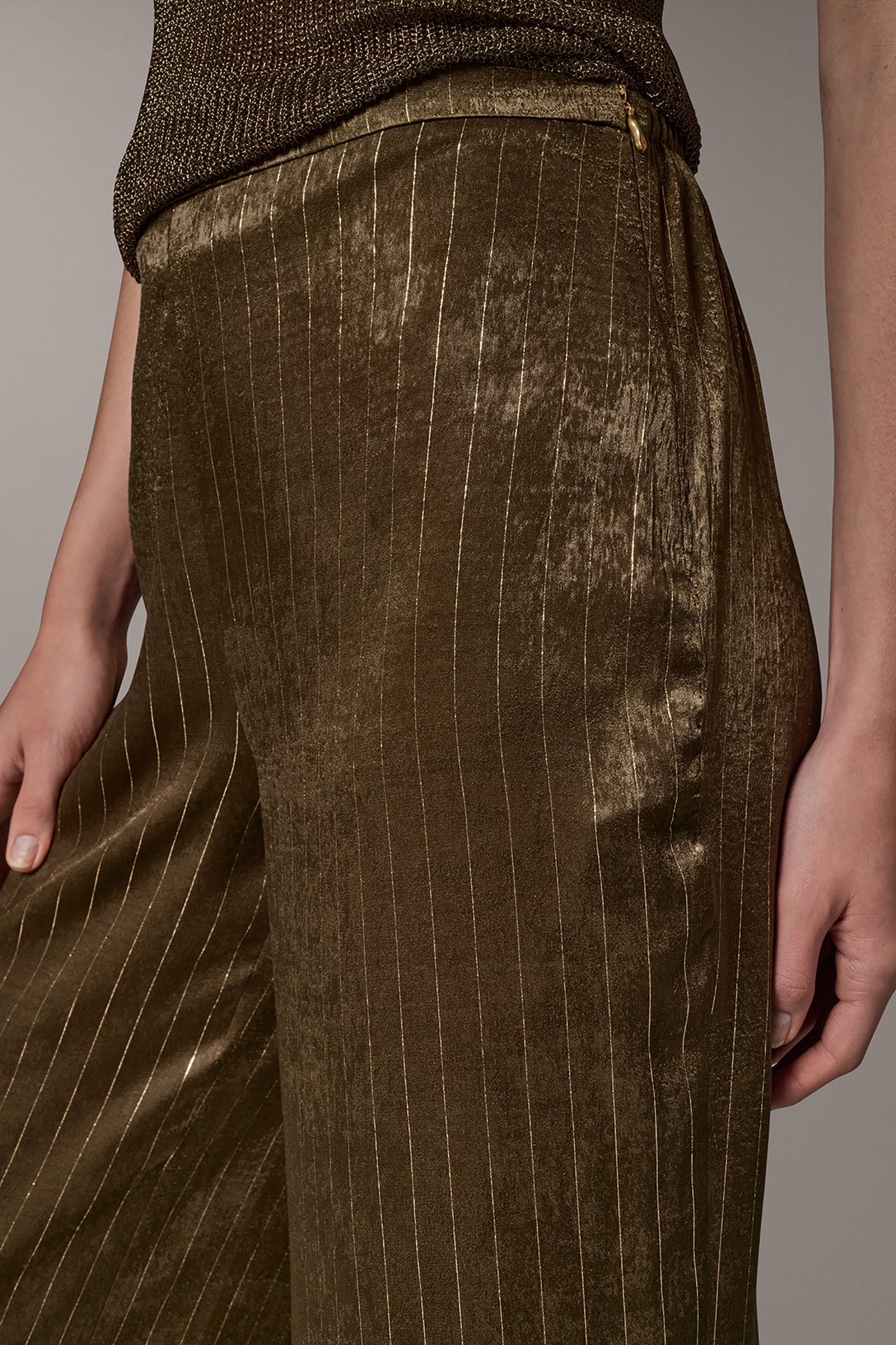 HIGH-RISE PINSTRIPE PULL-ON WIDE-LEG PANT VIEW 4