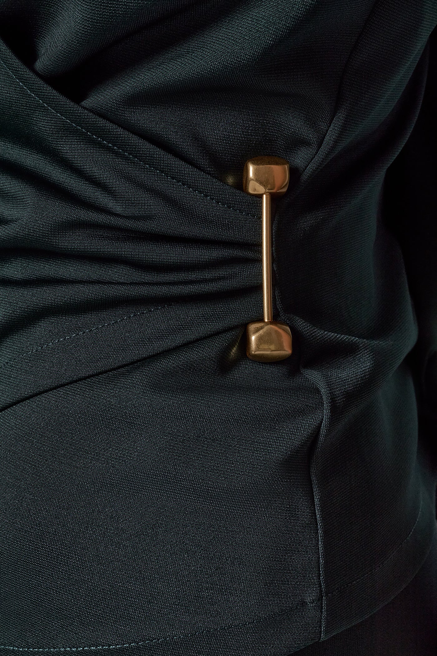 SLEEVELESS WRAP EFFECT BAR TOP VIEW 4