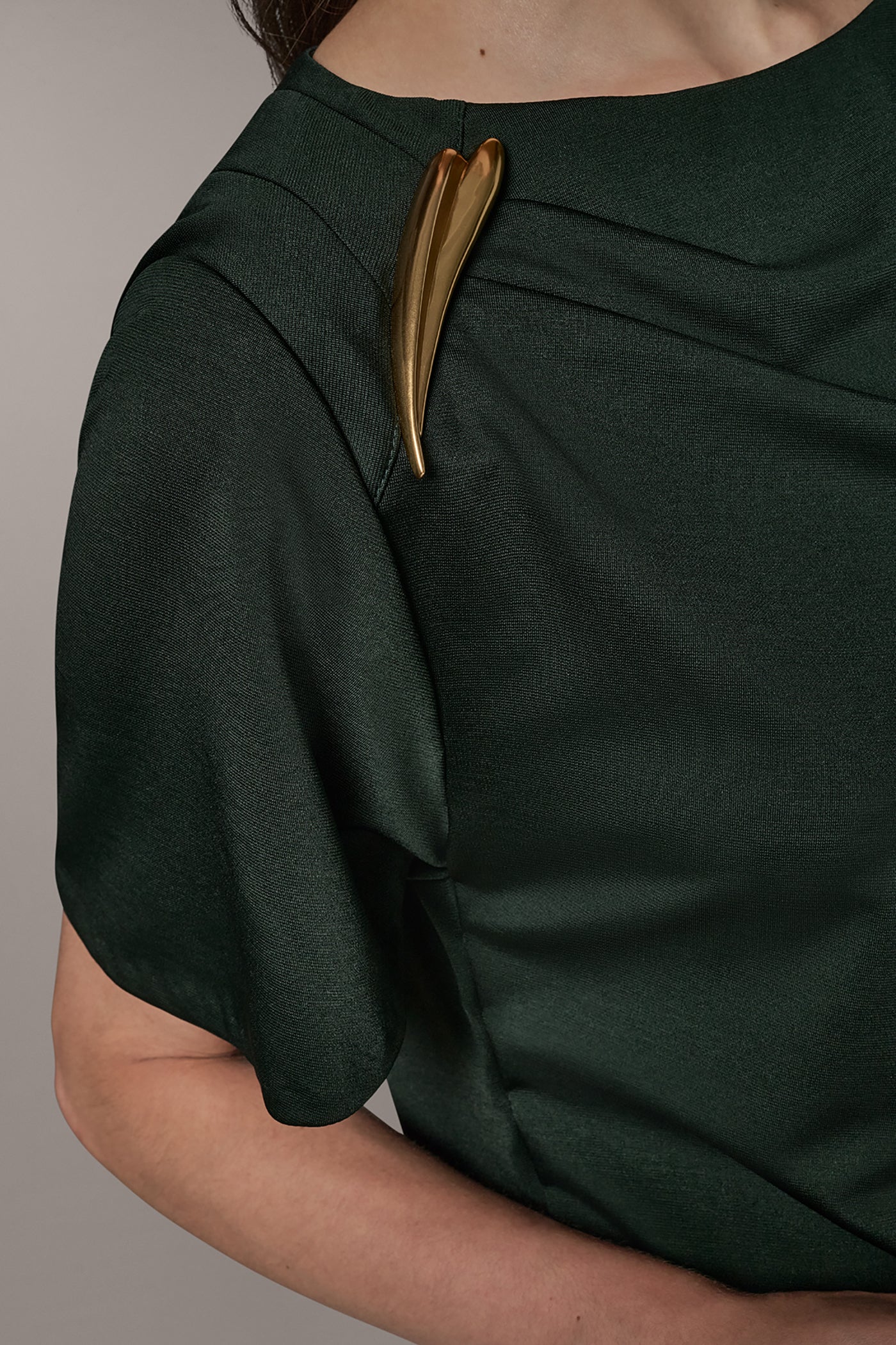 DOLMAN SLEEVE BOATNECK TOP VIEW 5