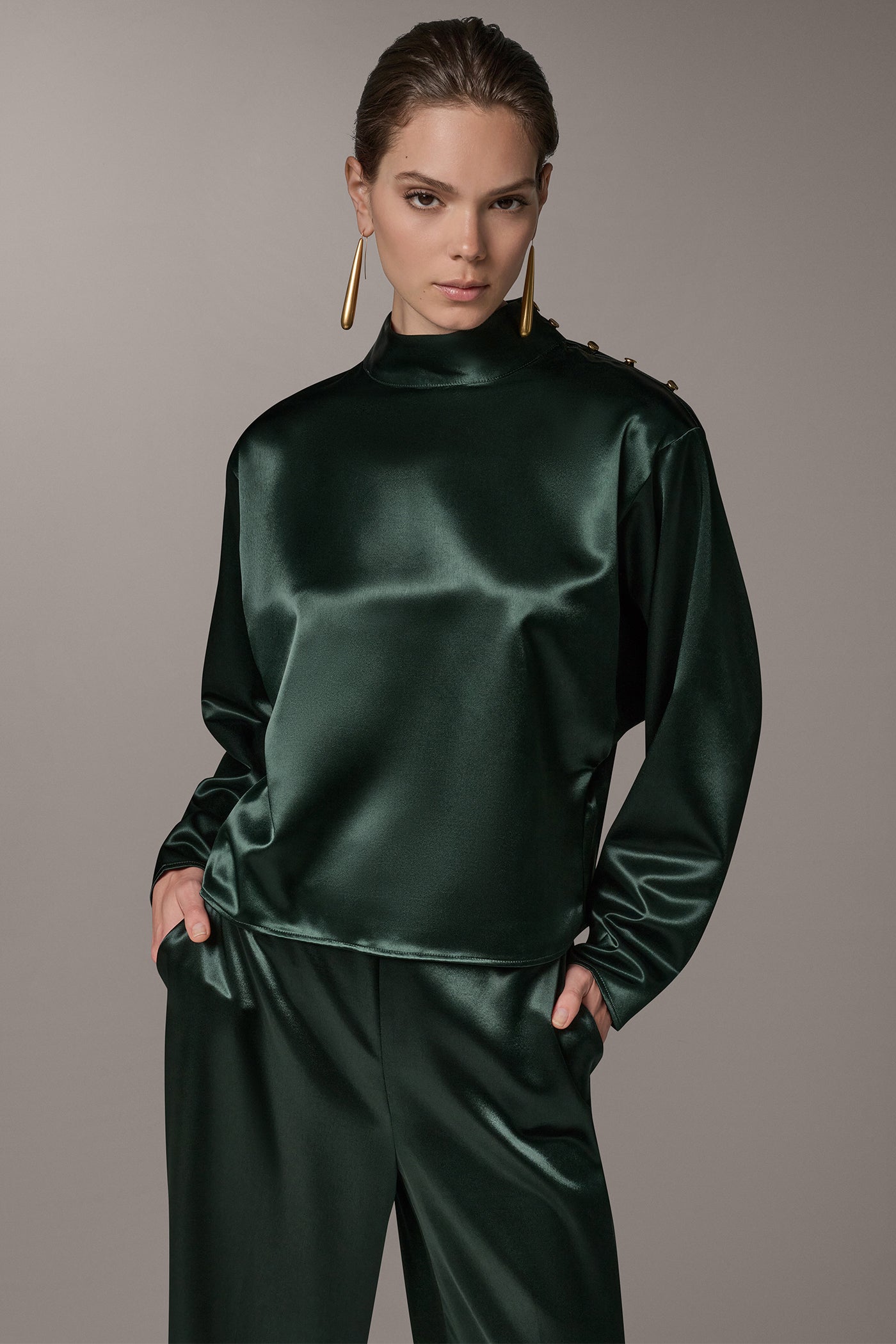 BUTTON SHOULDER TURTLENECK CAPE VIEW 1