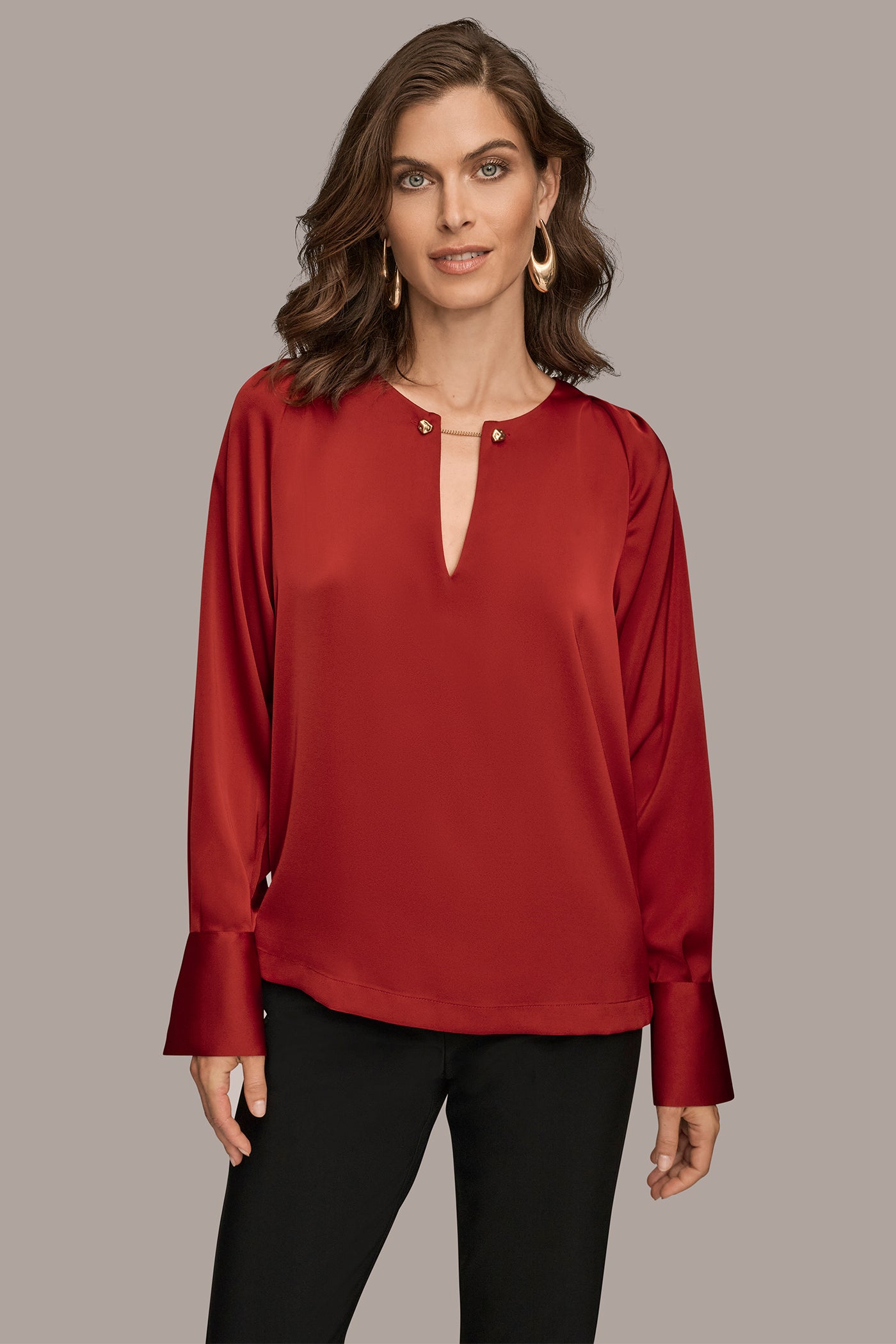 CHAIN-TRIMMED KEYHOLE TOP | View 1 | Tops