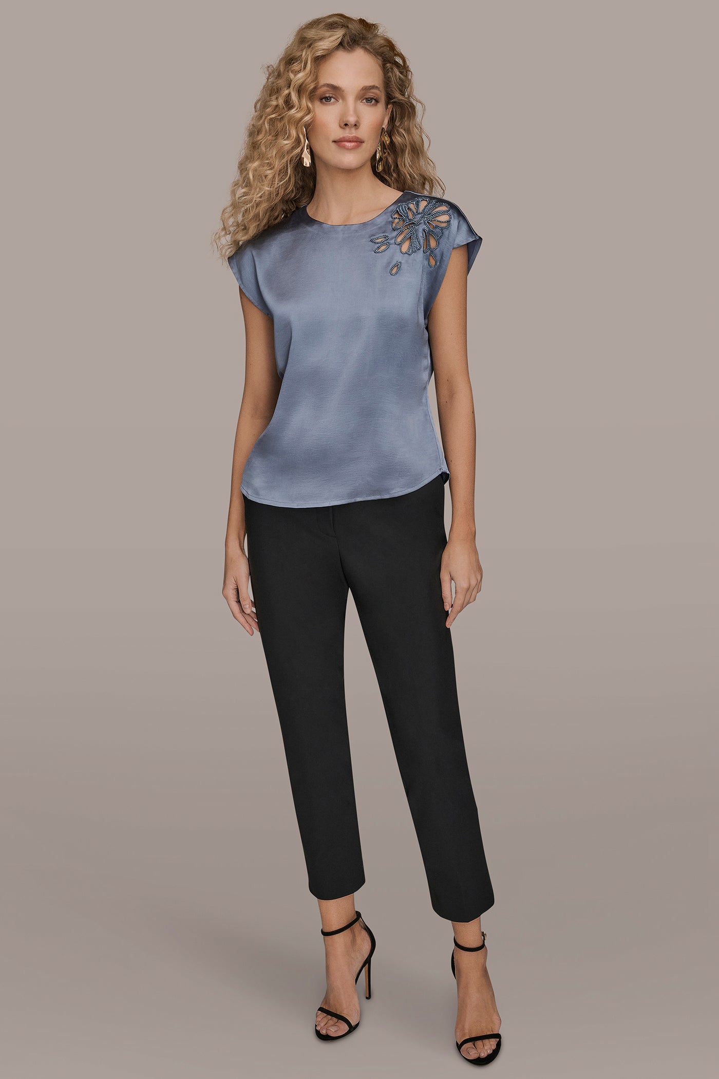 FLORAL-EMBROIDERED BLOUSE VIEW 6 | Tops