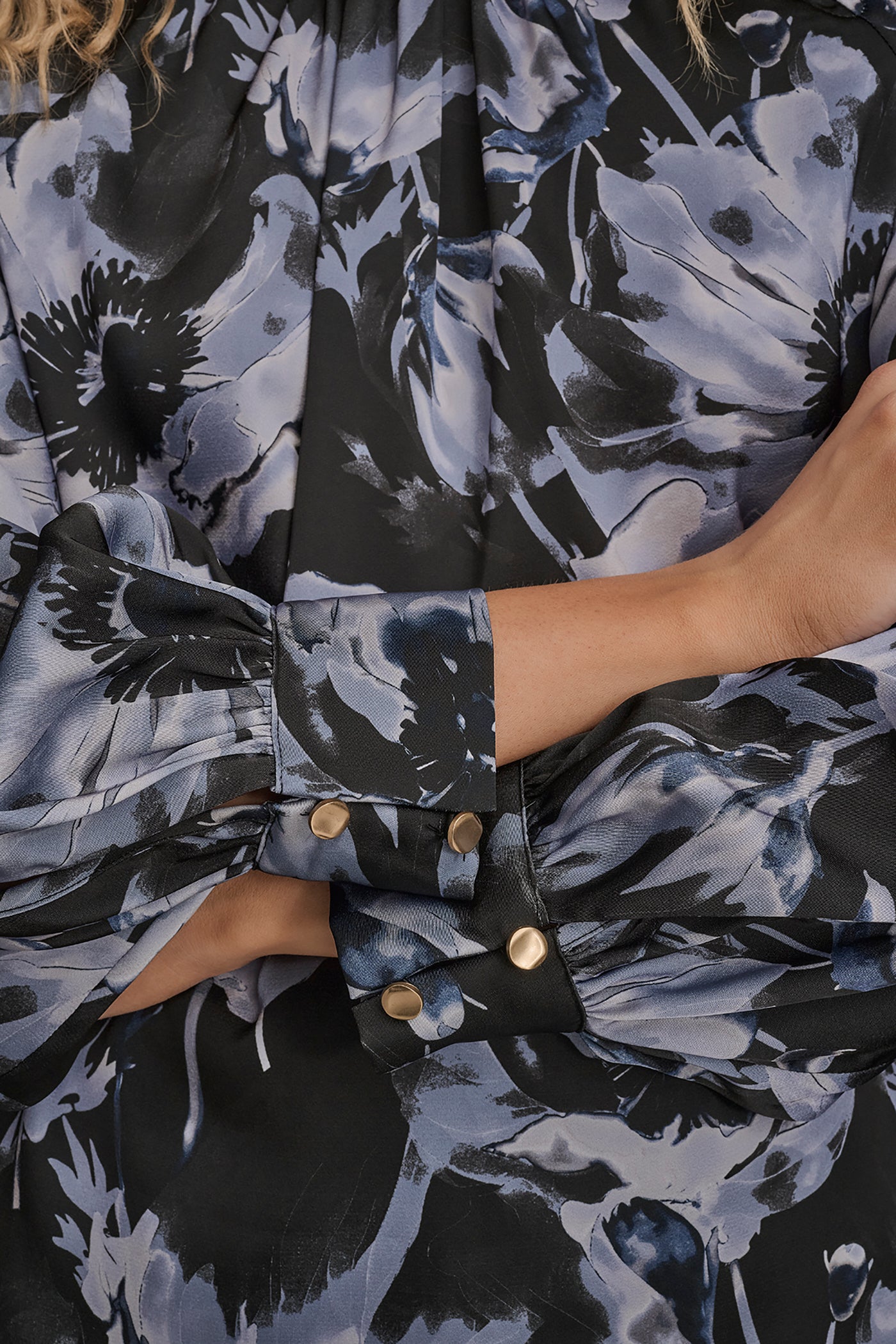 BUTTON-NECK BLOUSE VIEW 6 | New Arrivals