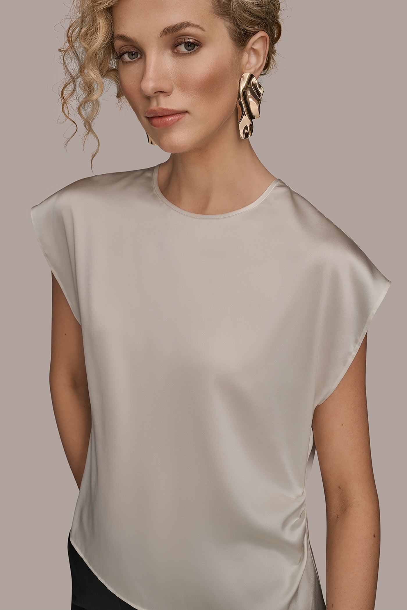 CAP SLEEVE BLOUSE VIEW 4 | New Arrivals