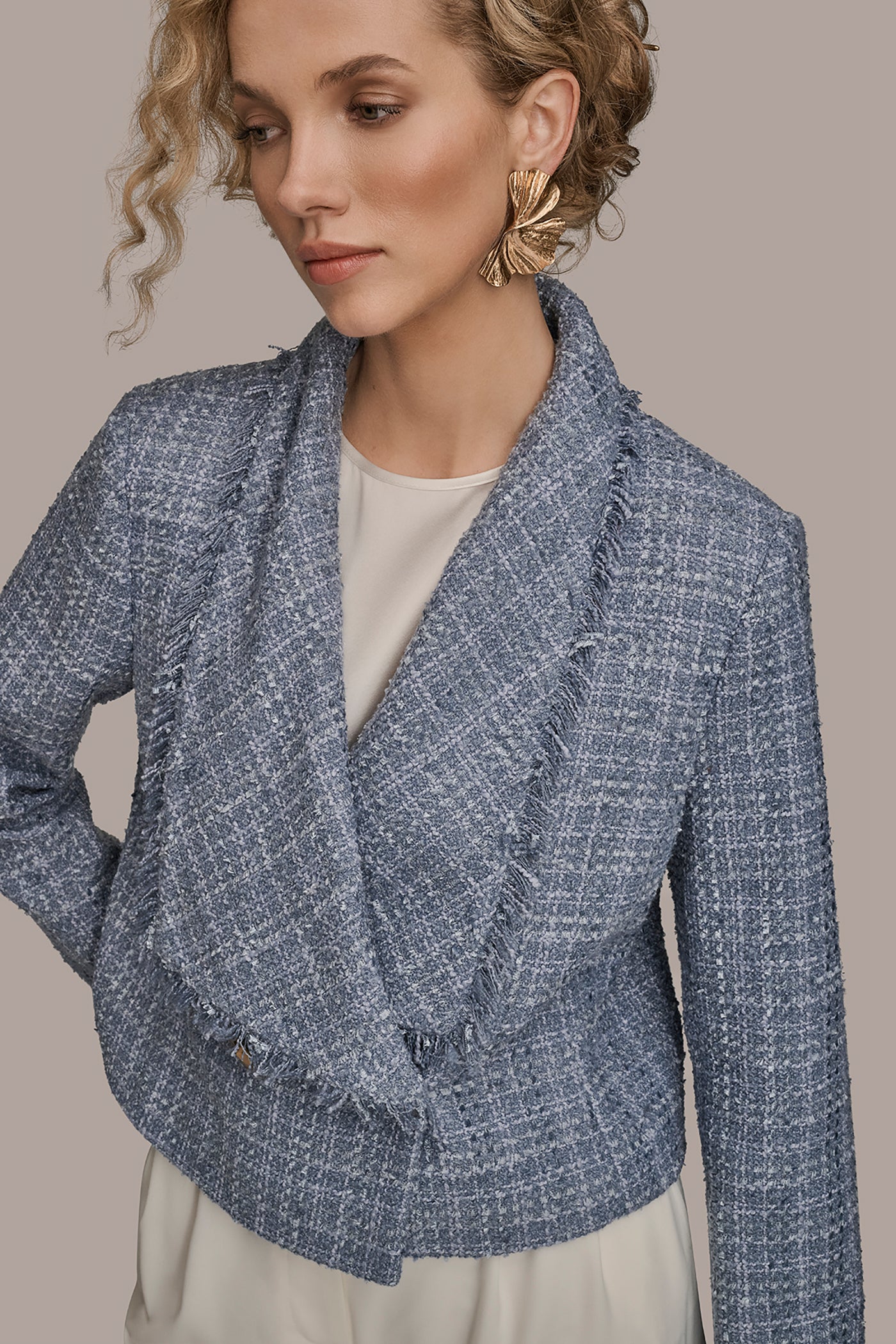 CROPPED DOUBLE-BREASTED FRINGED TWEED JACKET VIEW 4 | Luxe Layers