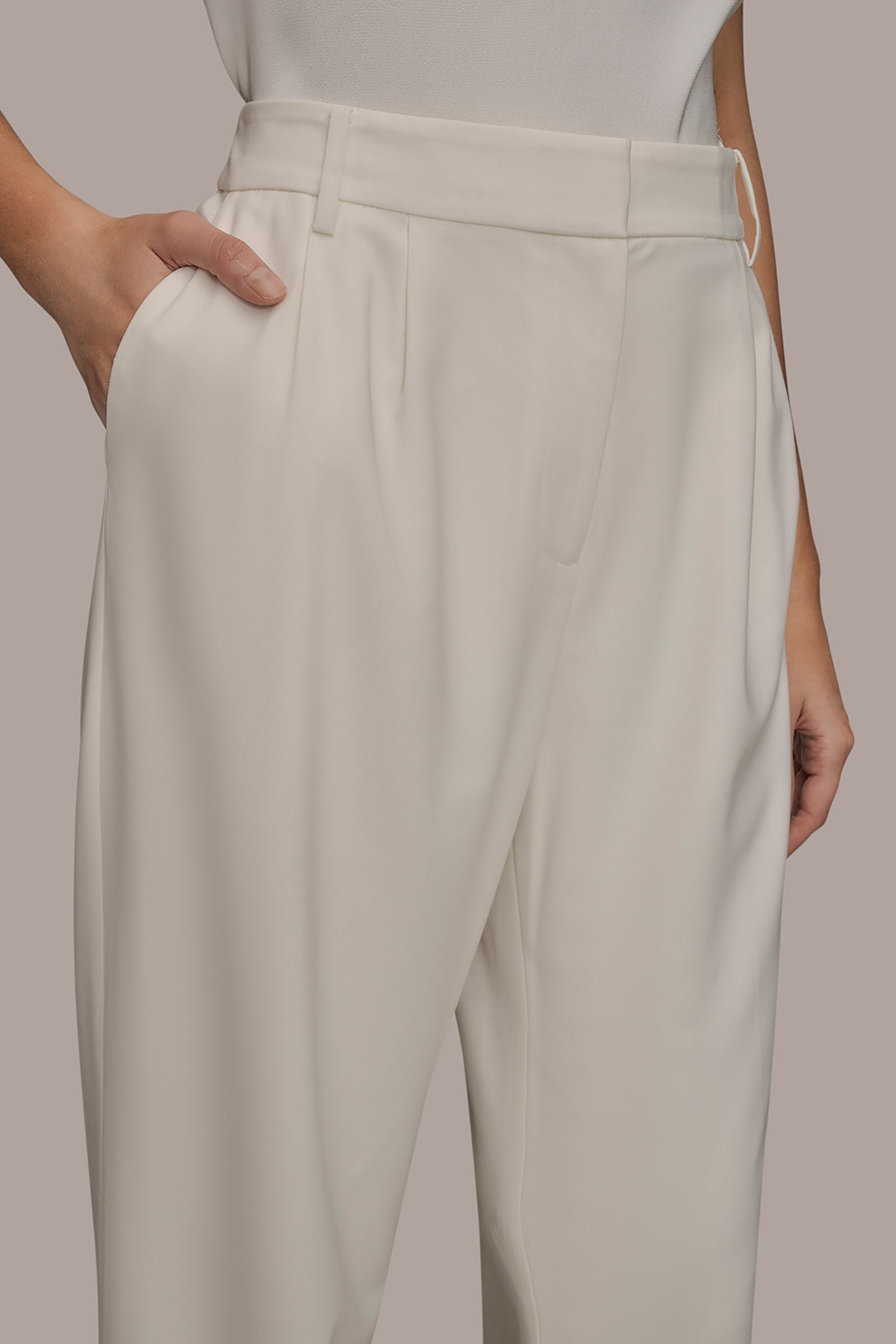 EXTRA HIGH-RISE PLEATED WIDE-LEG PANT VIEW 4 | Suits and Separates