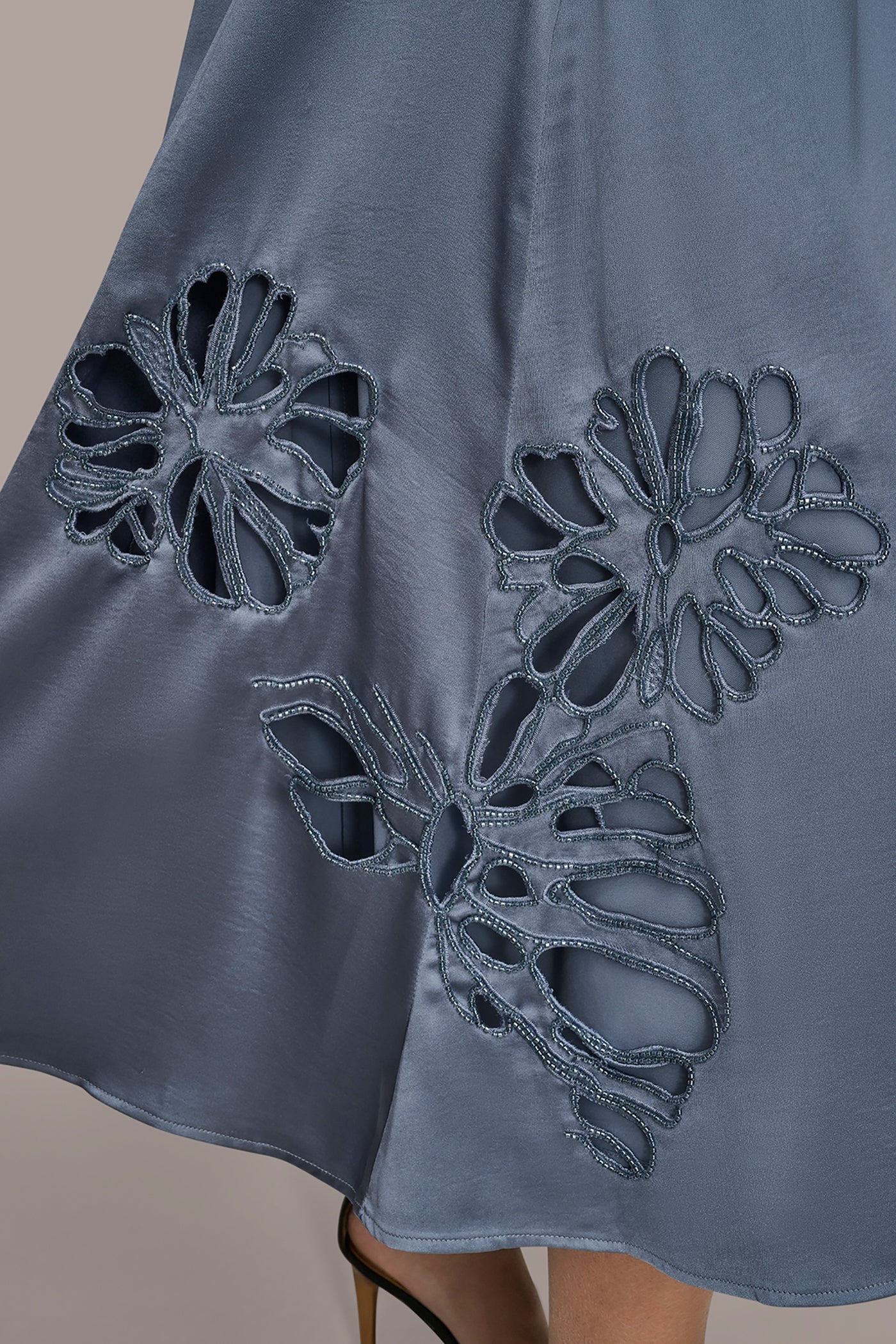 FLORAL-SEQUINED SATIN MIDI SKIRT VIEW 5 | New clothing