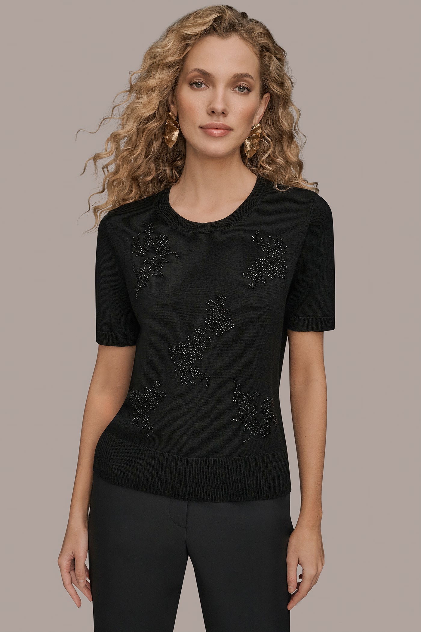 SHORT-SLEEVE FLORAL WOOL SWEATER | View 1 | Tops & Sweaters